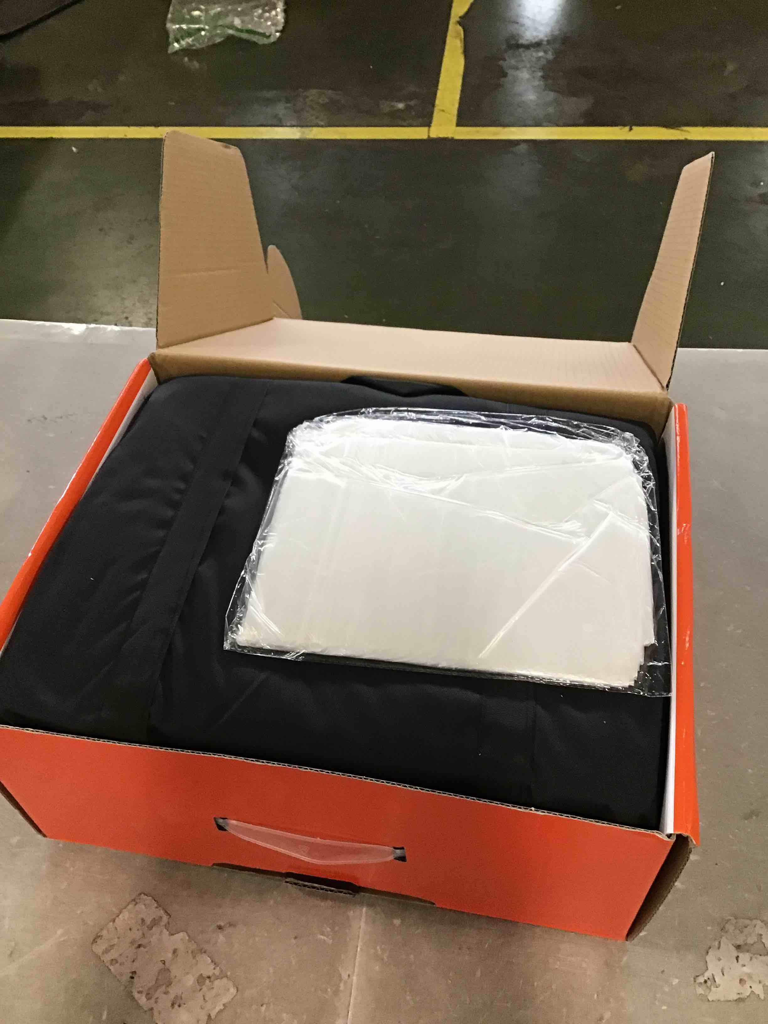 https://s3.amazonaws.com/lotting-images-prod/bidfta/GRN6265960_1716041096738.jpeg