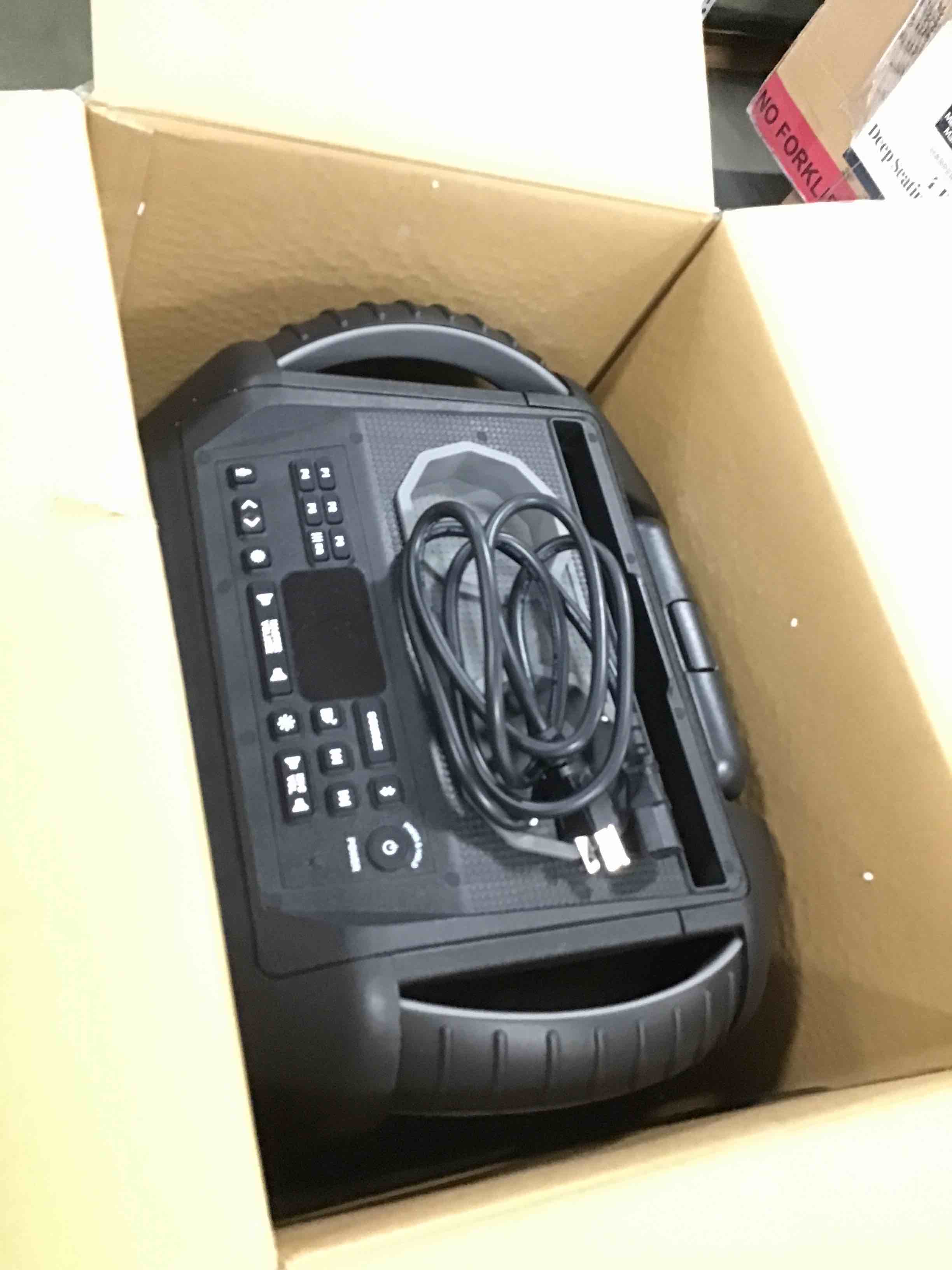 https://s3.amazonaws.com/lotting-images-prod/bidfta/GRN6266229_1716233509671.jpeg