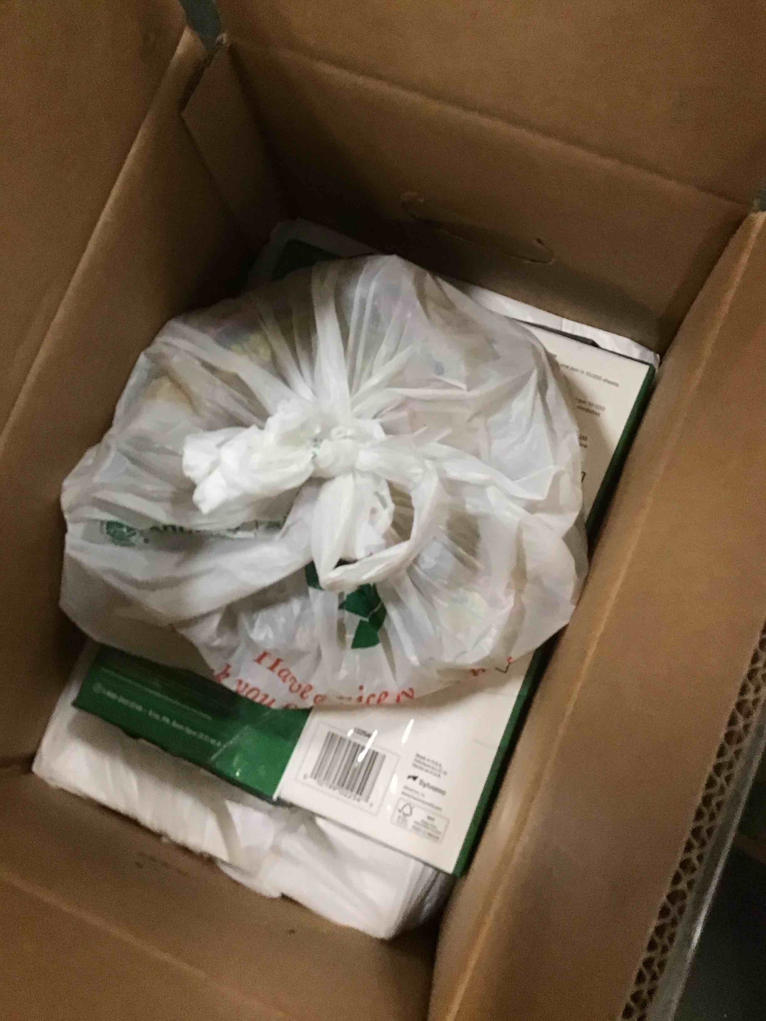 Assorted of variety of products for the maintenance and cleaning of office or home. (expiration date, brands and sizes may vary)