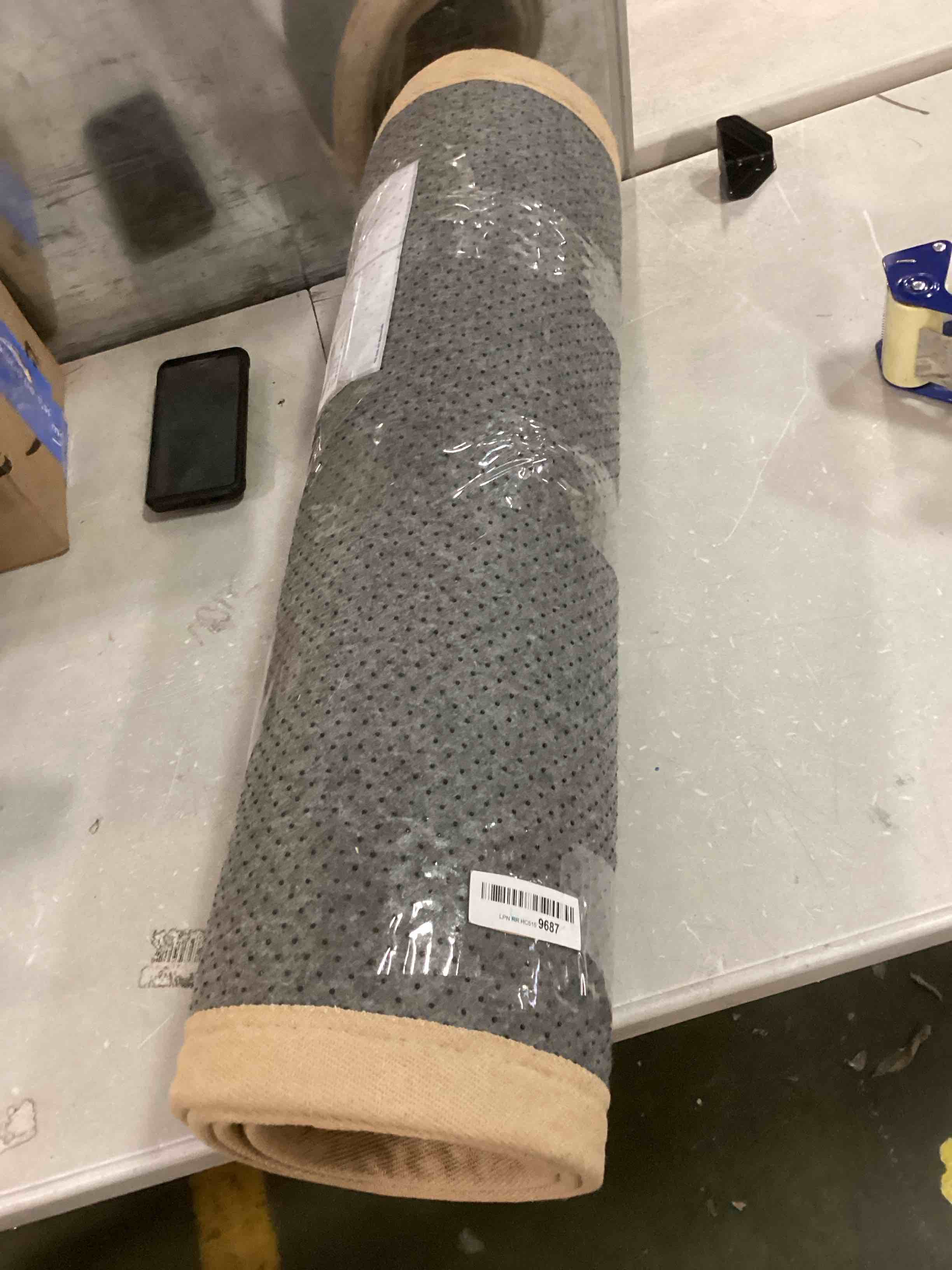 https://s3.amazonaws.com/lotting-images-prod/bidfta/GRN6270481_1712148386719.jpeg