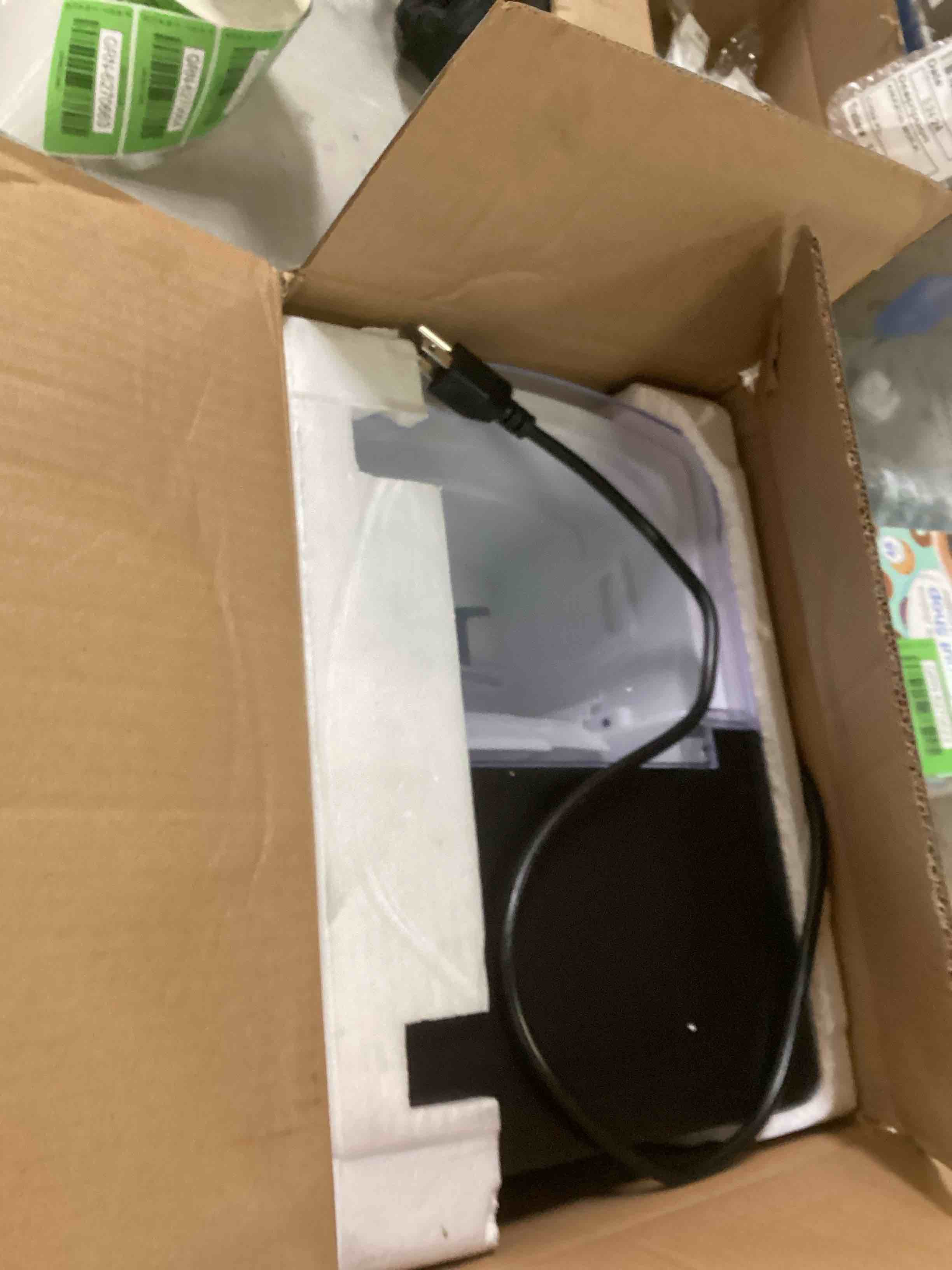 https://s3.amazonaws.com/lotting-images-prod/bidfta/GRN6270663_1712169432454.jpeg