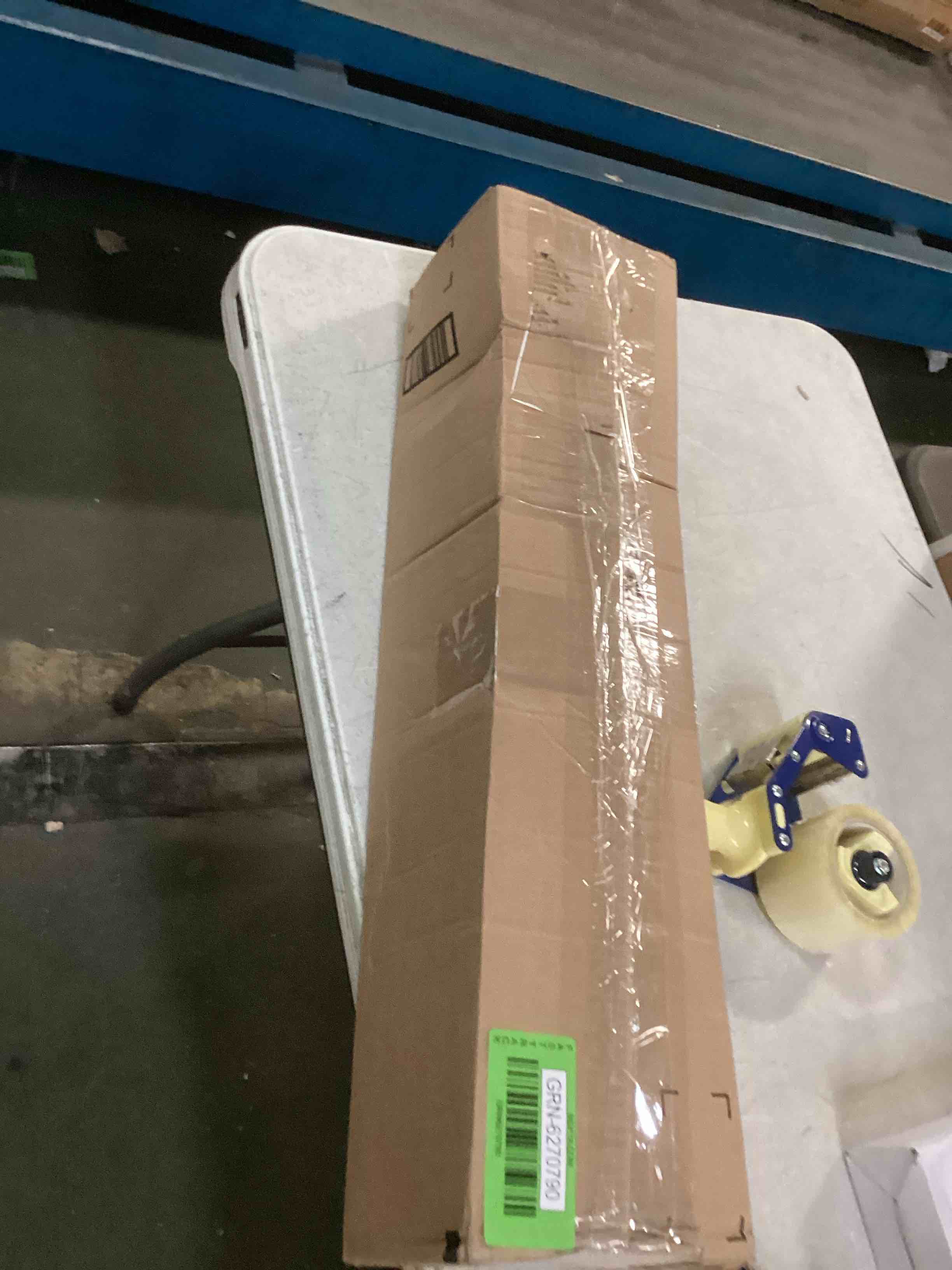 https://s3.amazonaws.com/lotting-images-prod/bidfta/GRN6270790_1712241762770.jpeg