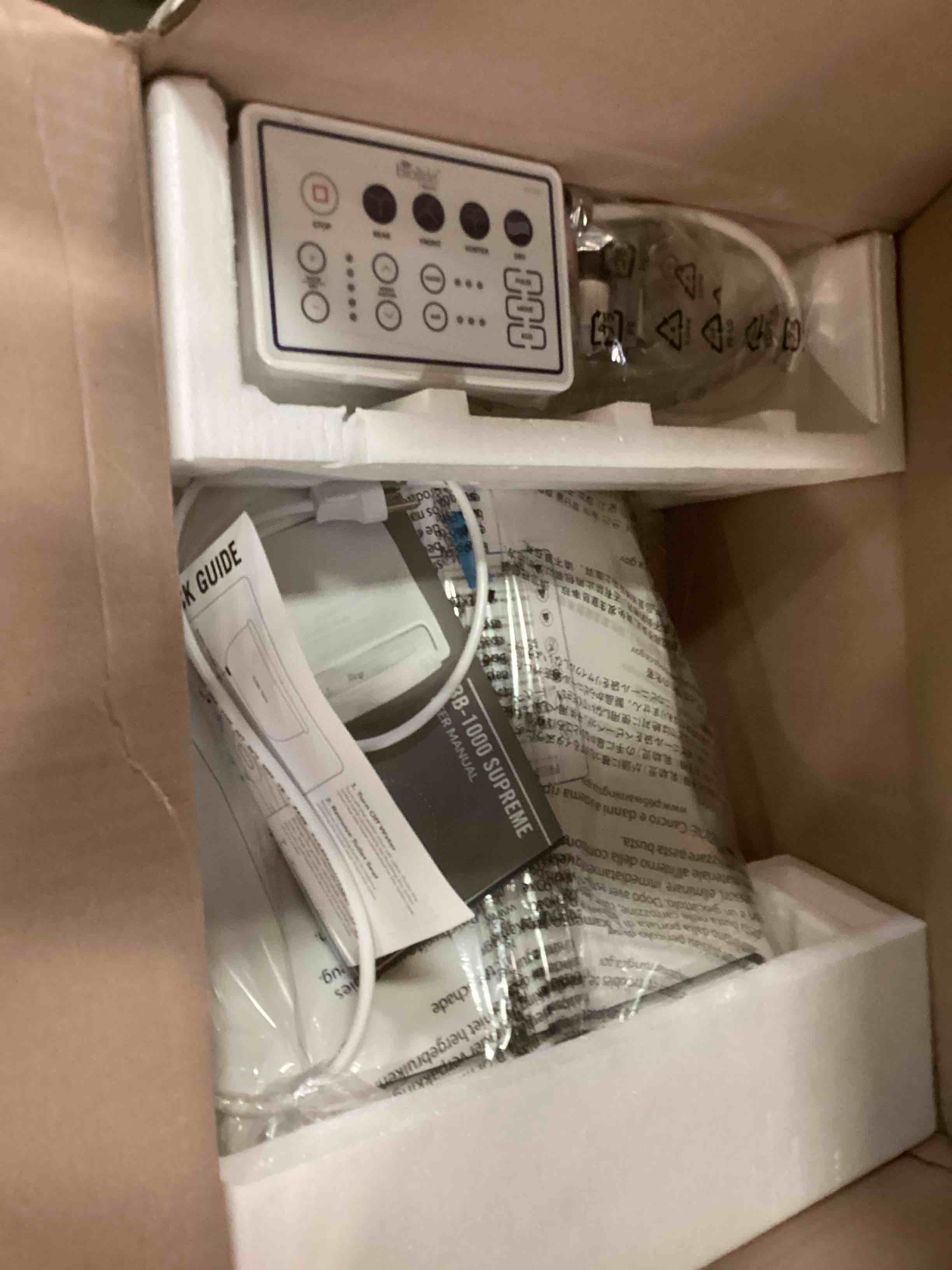 https://s3.amazonaws.com/lotting-images-prod/bidfta/GRN6270949_1712261305102.jpeg