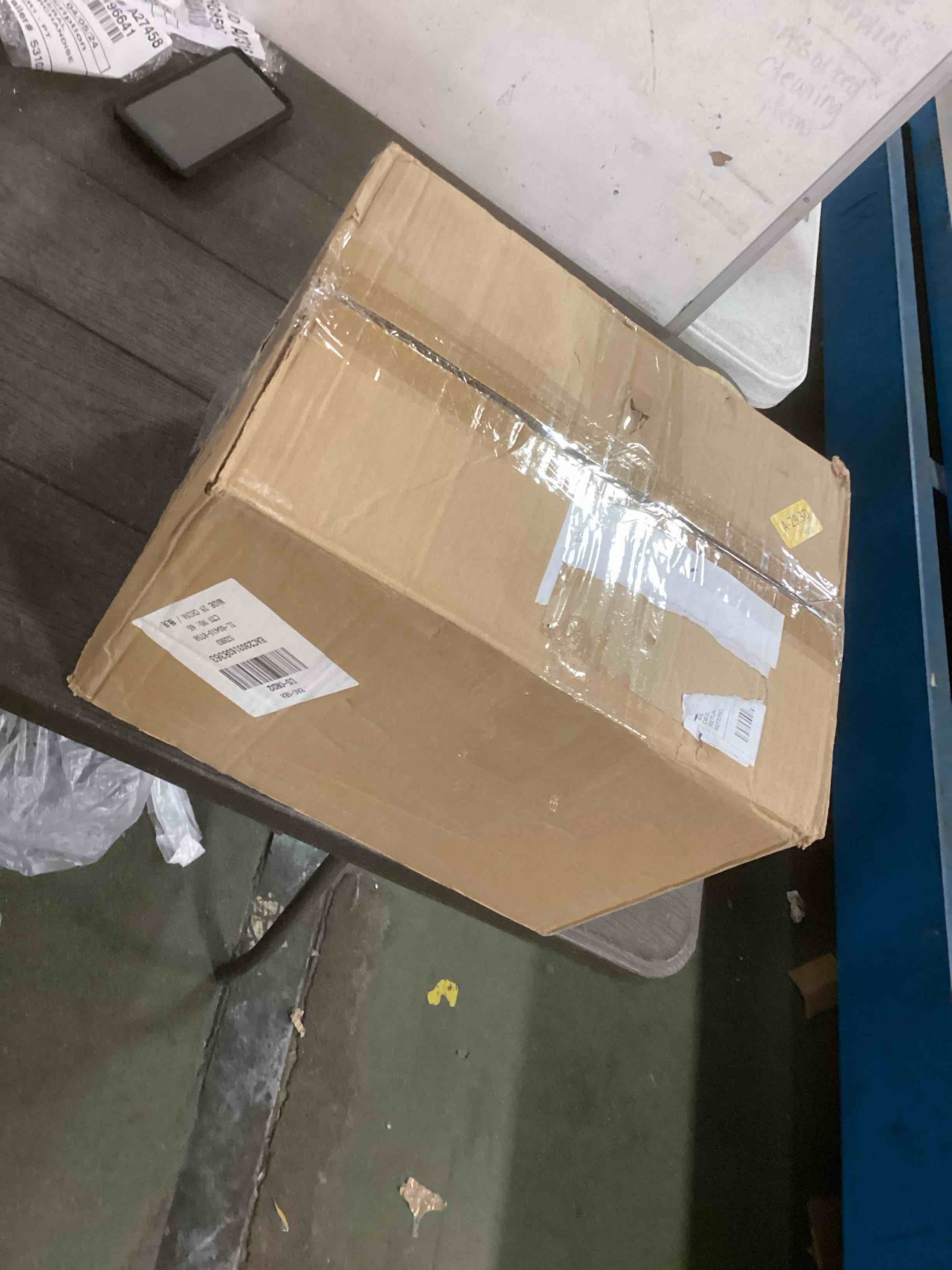 https://s3.amazonaws.com/lotting-images-prod/bidfta/GRN6271104_1712334055388.jpeg