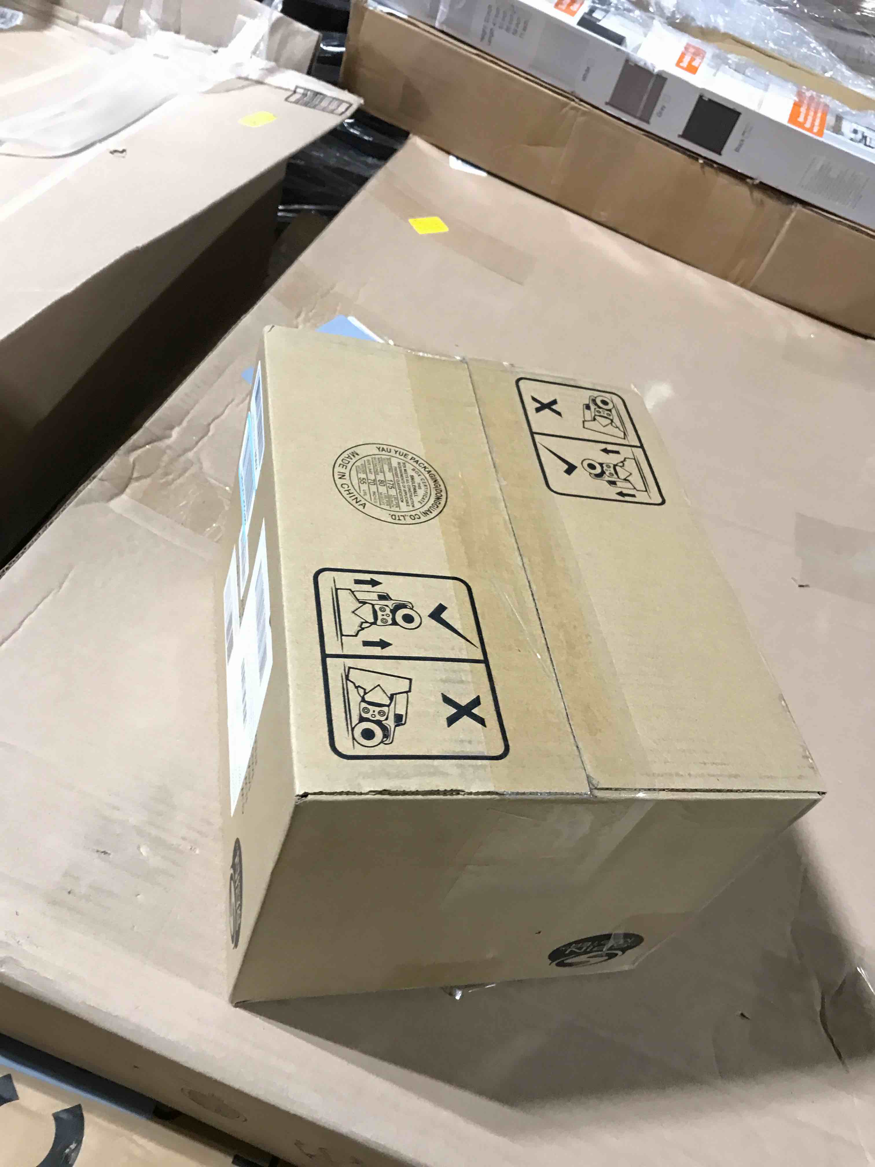 https://s3.amazonaws.com/lotting-images-prod/bidfta/GRN6272949_1714657417409.jpeg