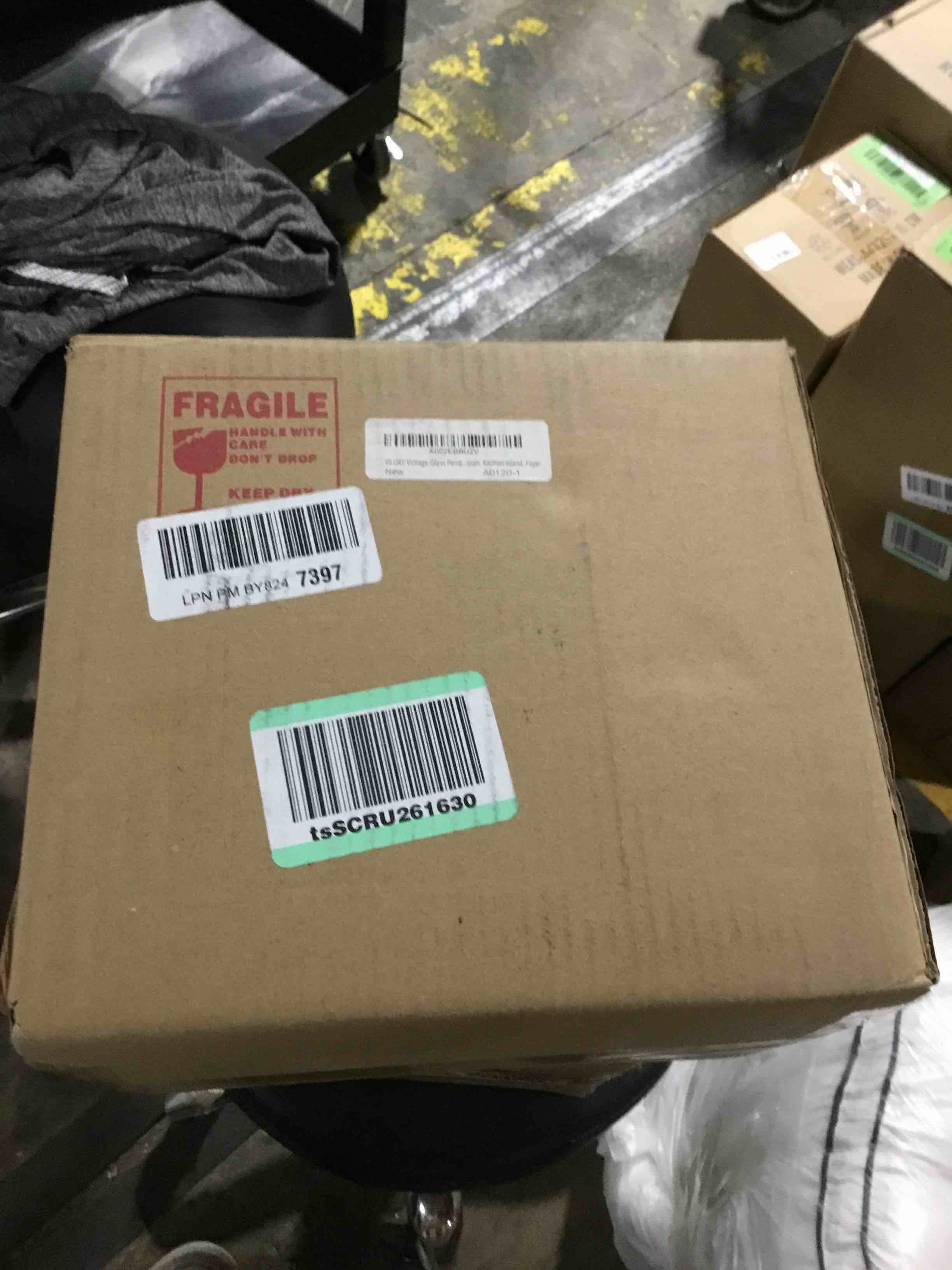 https://s3.amazonaws.com/lotting-images-prod/bidfta/GRN6273328_1715024877611.jpeg