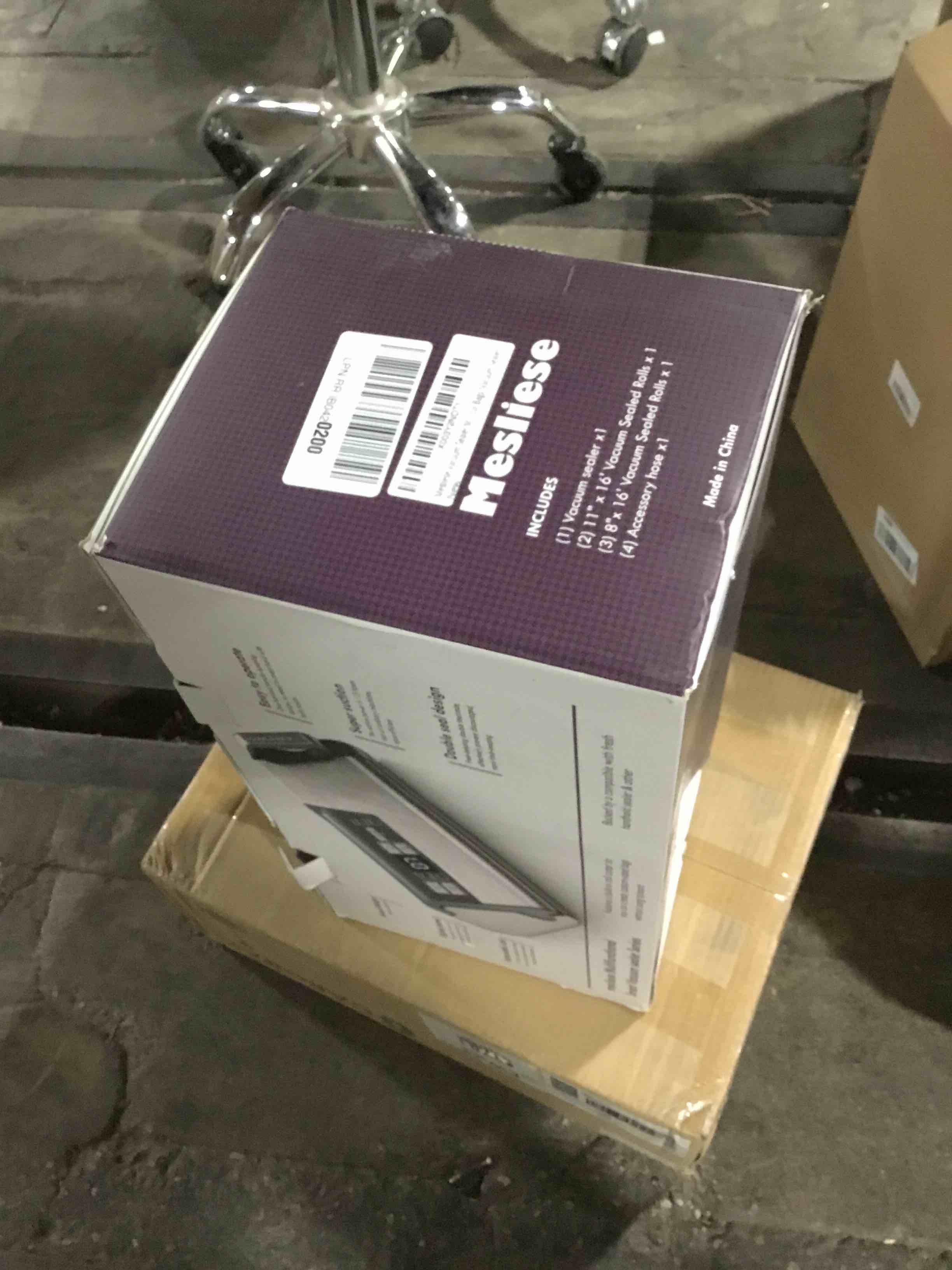 https://s3.amazonaws.com/lotting-images-prod/bidfta/GRN6273332_1715025155317.jpeg
