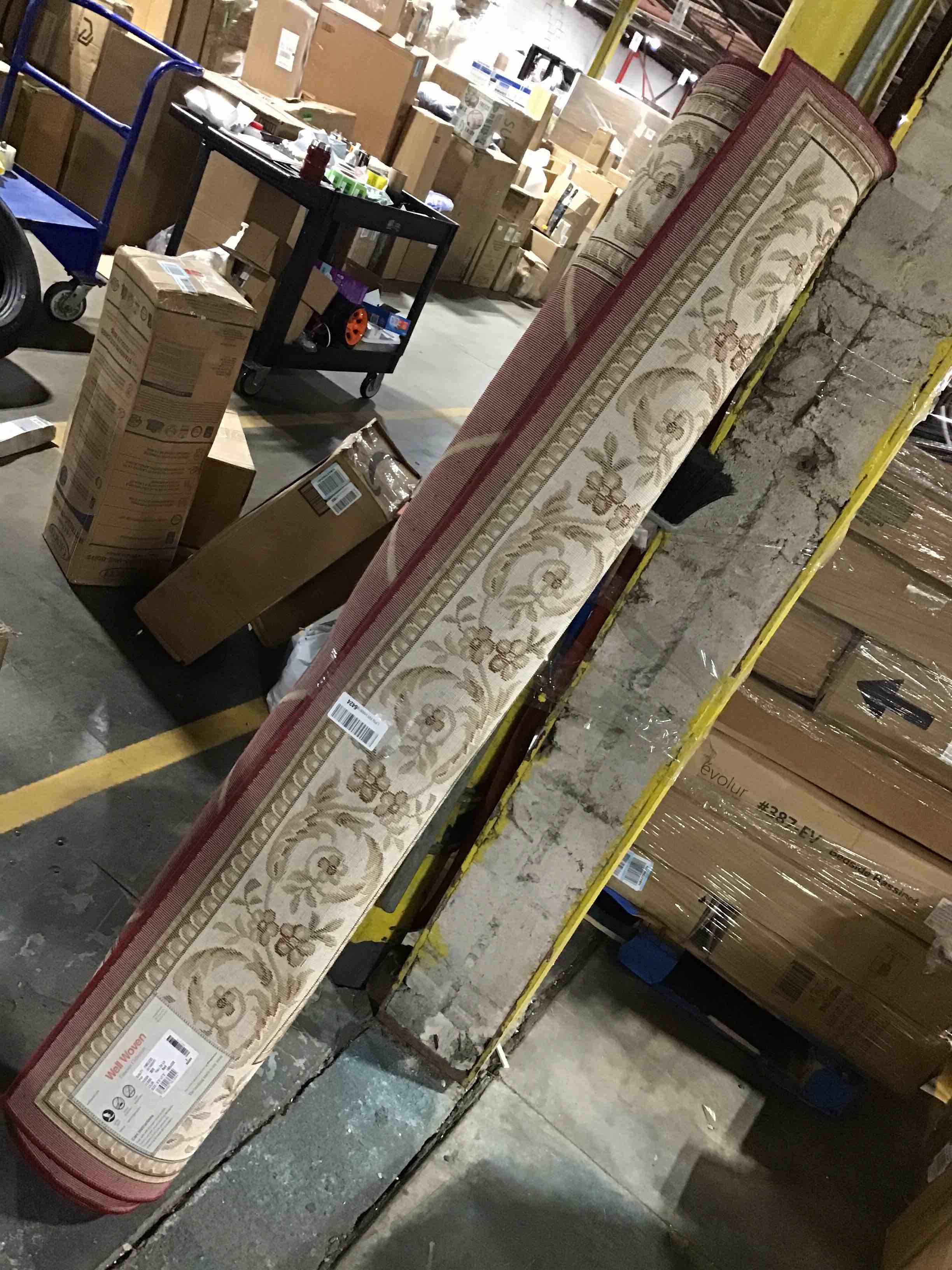 https://s3.amazonaws.com/lotting-images-prod/bidfta/GRN6278200_1717701224207.jpeg