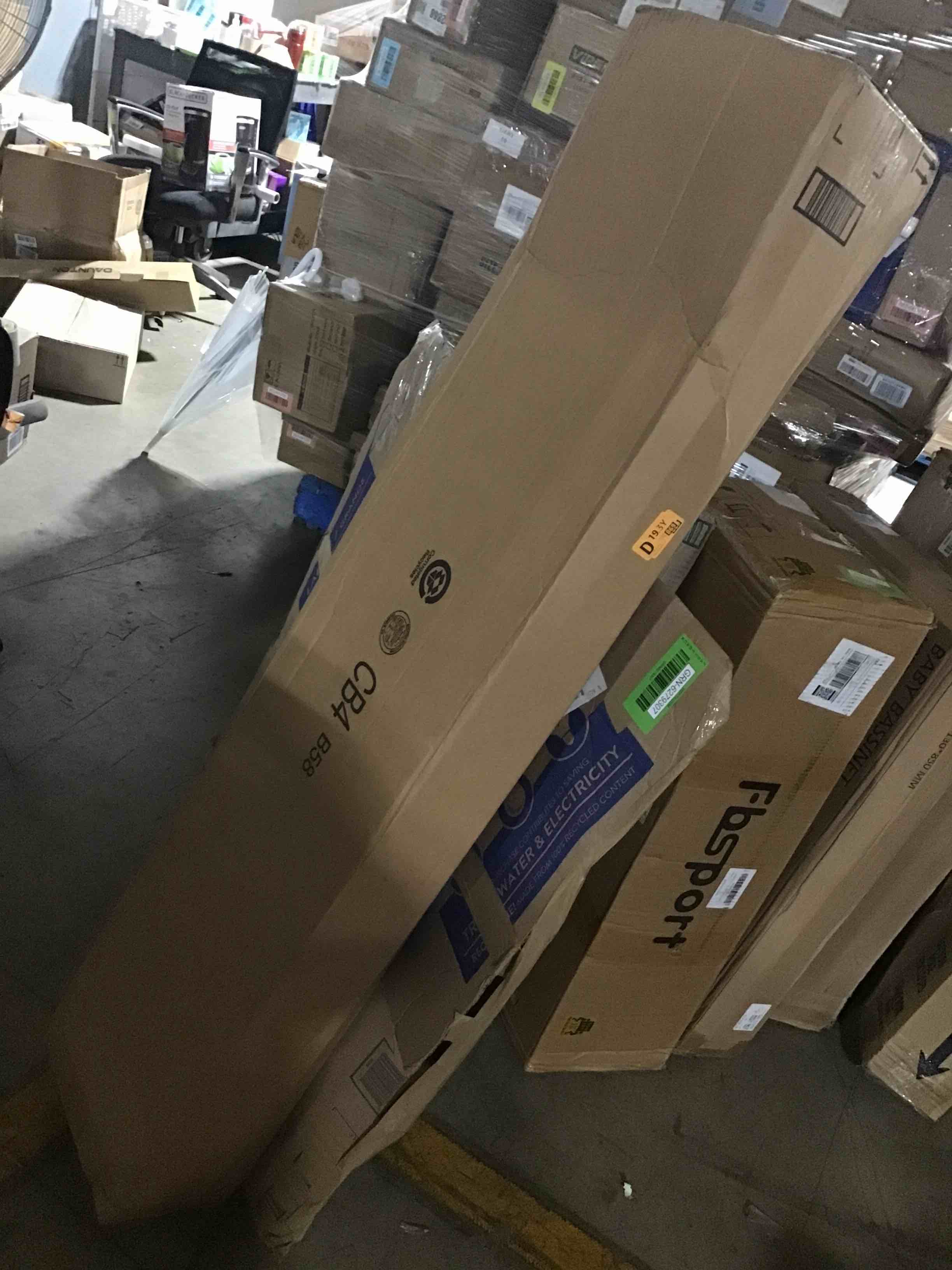 https://s3.amazonaws.com/lotting-images-prod/bidfta/GRN6279307_1720048463934.jpeg