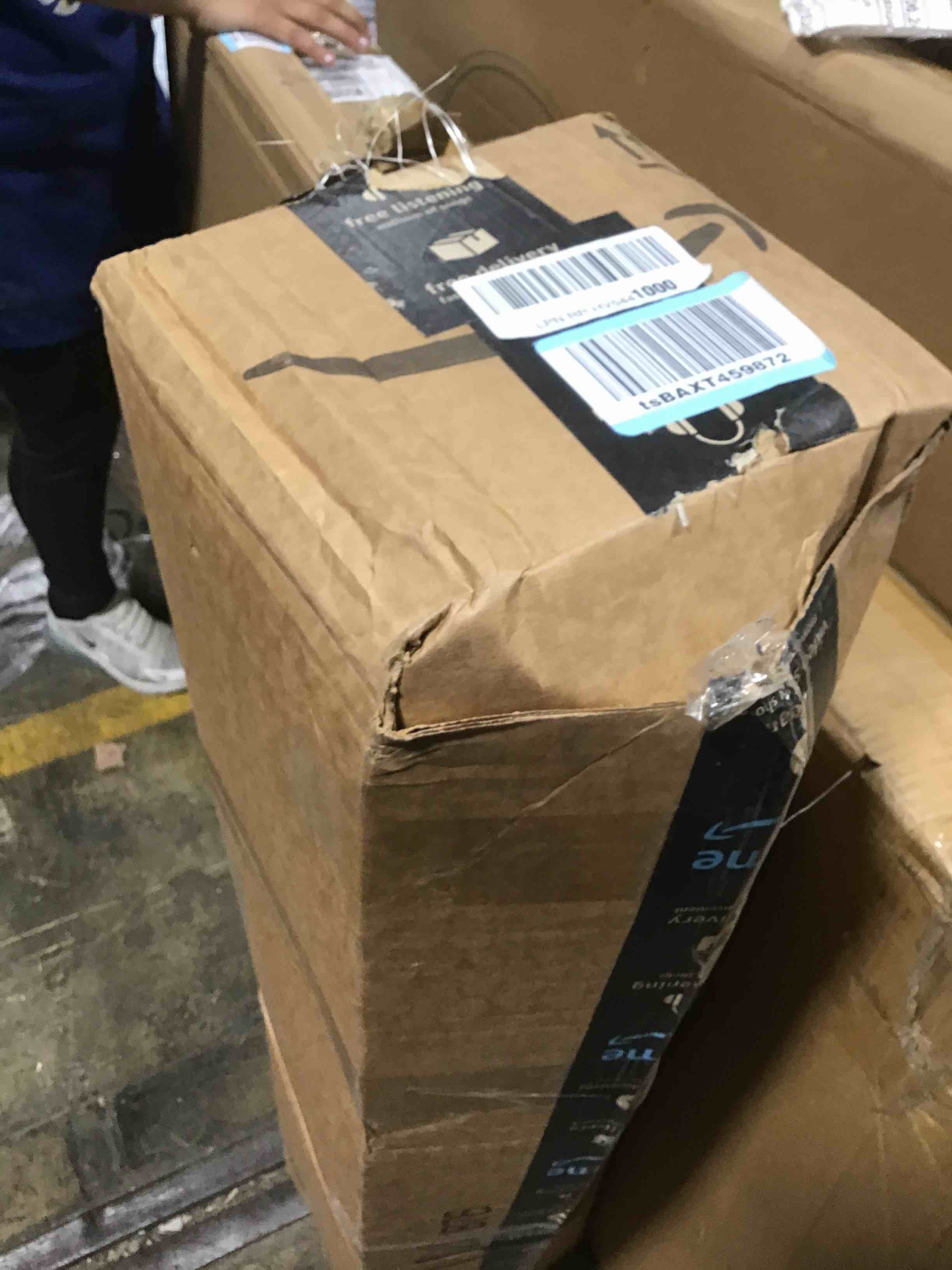 https://s3.amazonaws.com/lotting-images-prod/bidfta/GRN6280505_1716403328335.jpeg