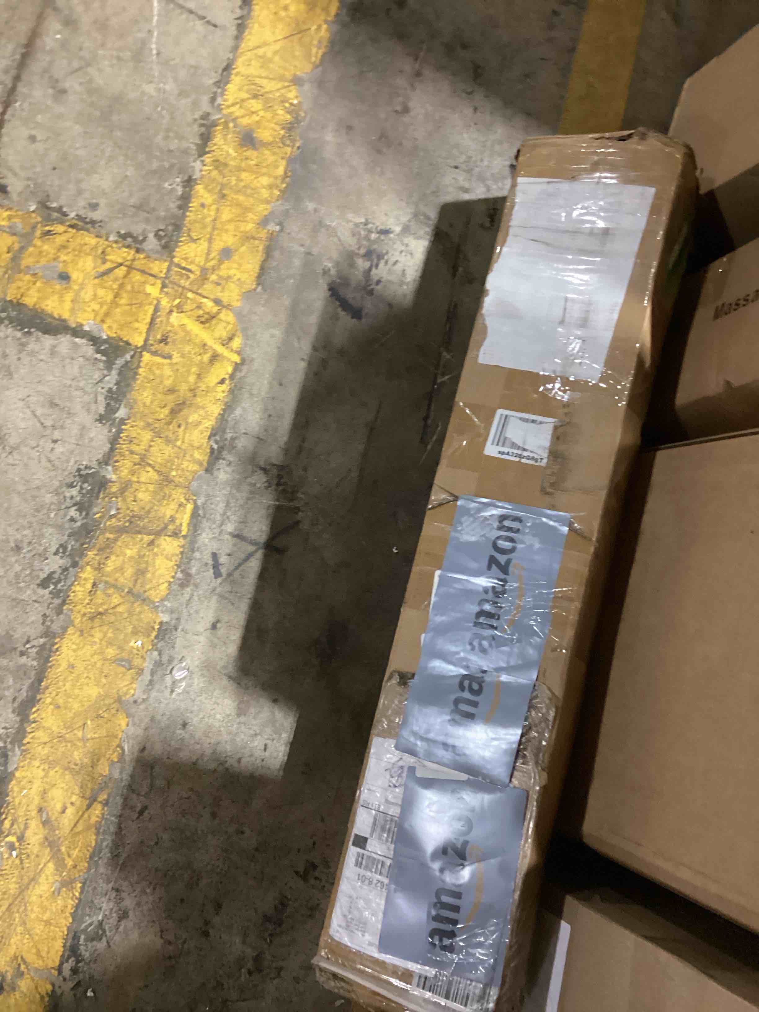 https://s3.amazonaws.com/lotting-images-prod/bidfta/GRN6282284_1723651444188.jpeg