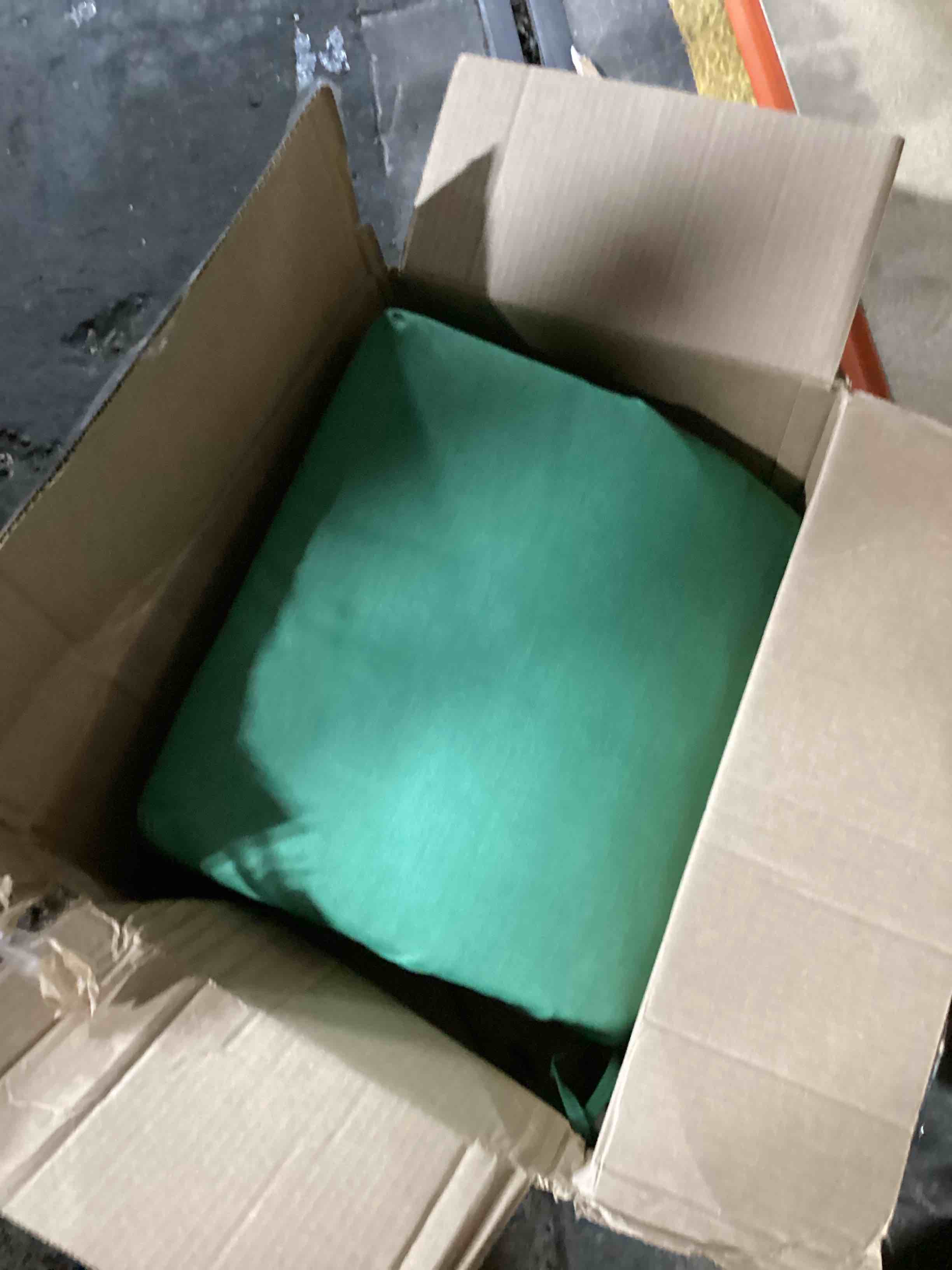https://s3.amazonaws.com/lotting-images-prod/bidfta/GRN6282366_1723744584115.jpeg