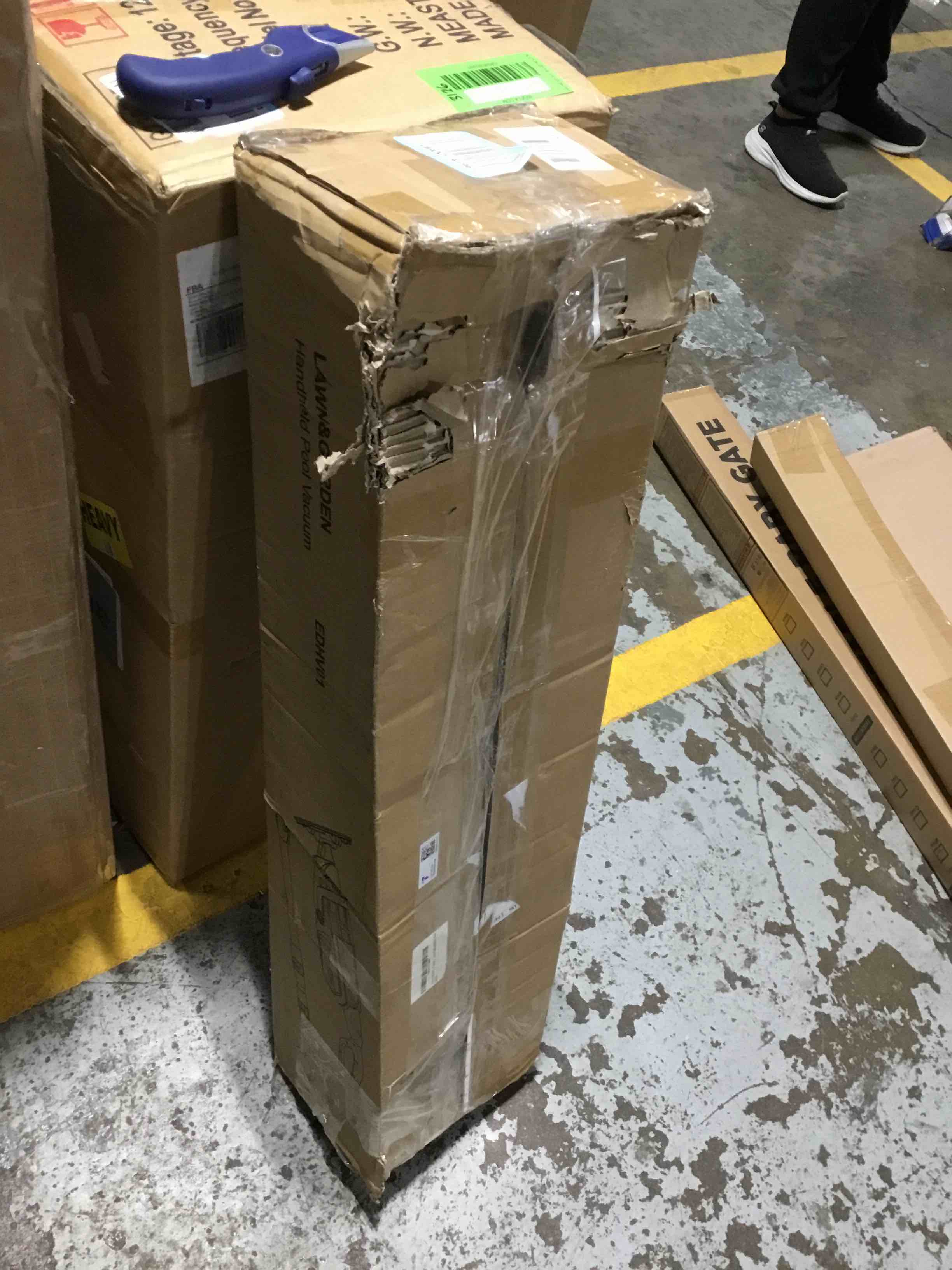 https://s3.amazonaws.com/lotting-images-prod/bidfta/GRN6283005_1716391233569.jpeg