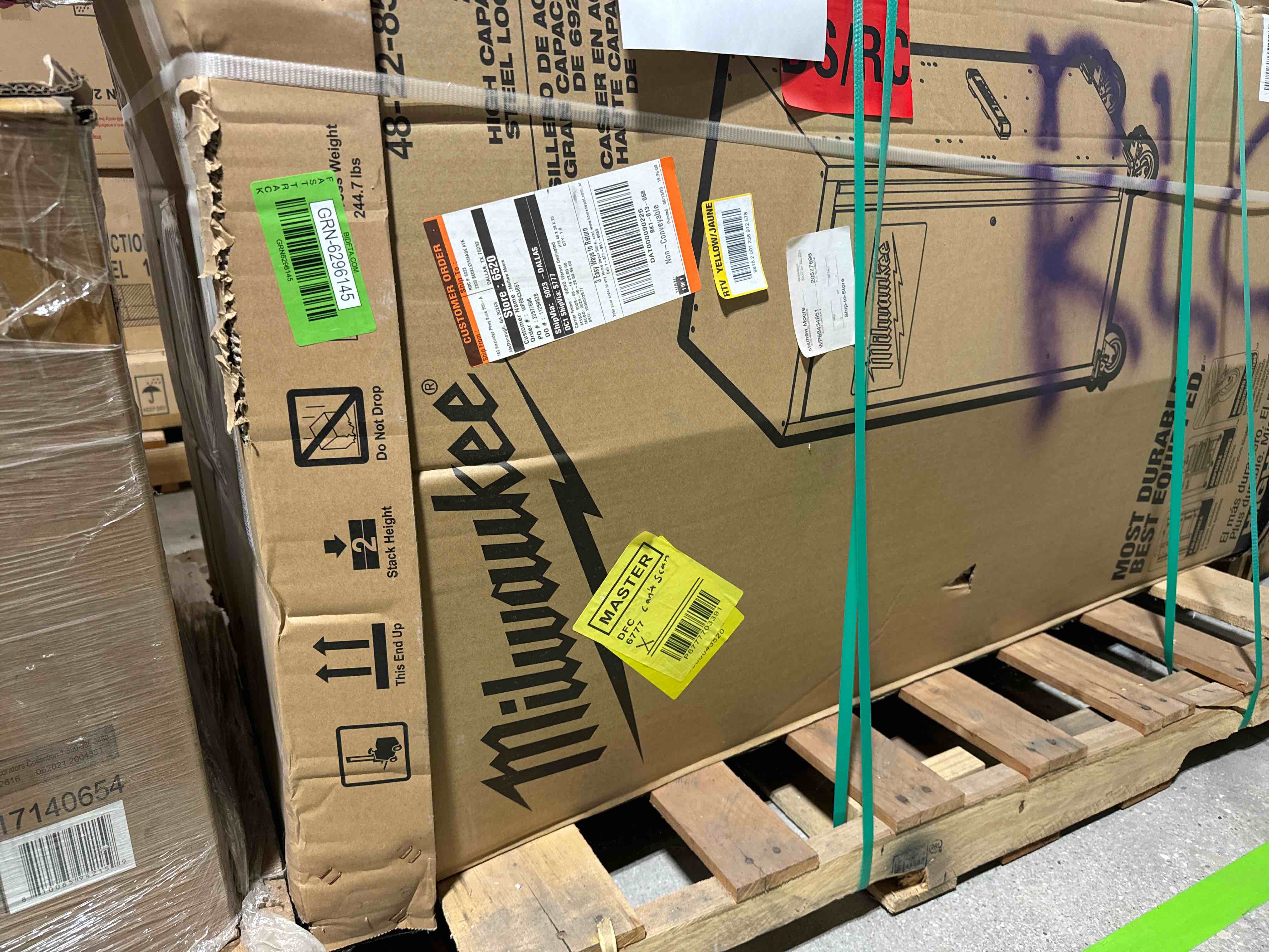 https://s3.amazonaws.com/lotting-images-prod/bidfta/GRN6296145_1721419803718.jpeg