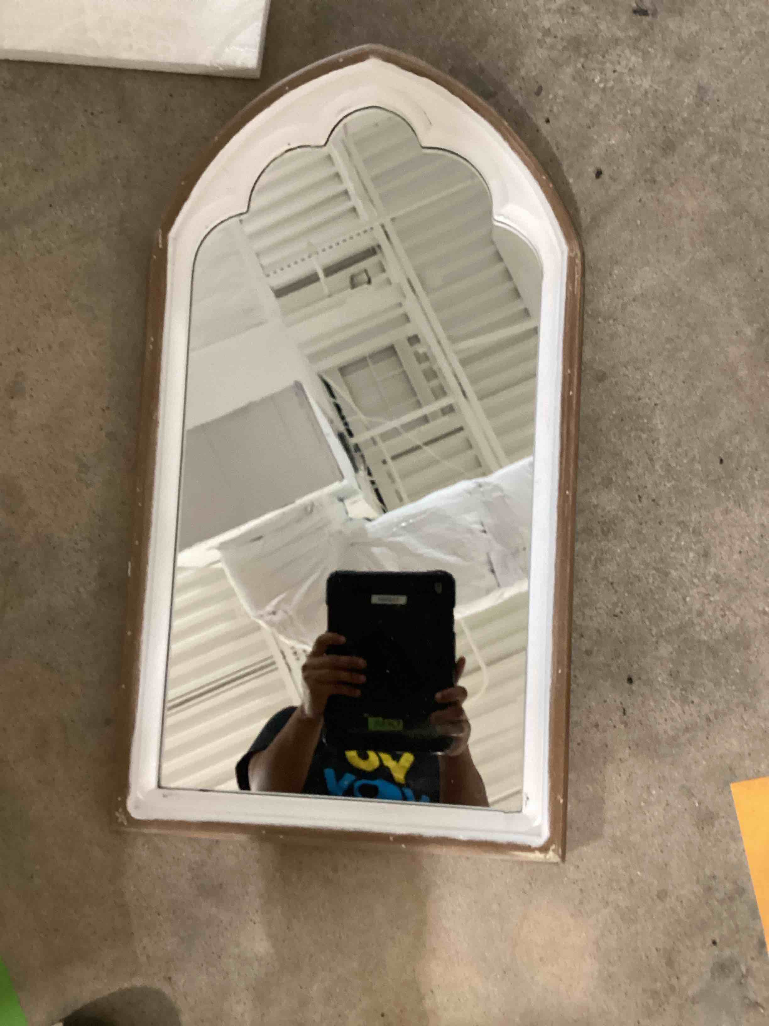 Arched wall mirror for bathroom, decorative mirror with metal frame