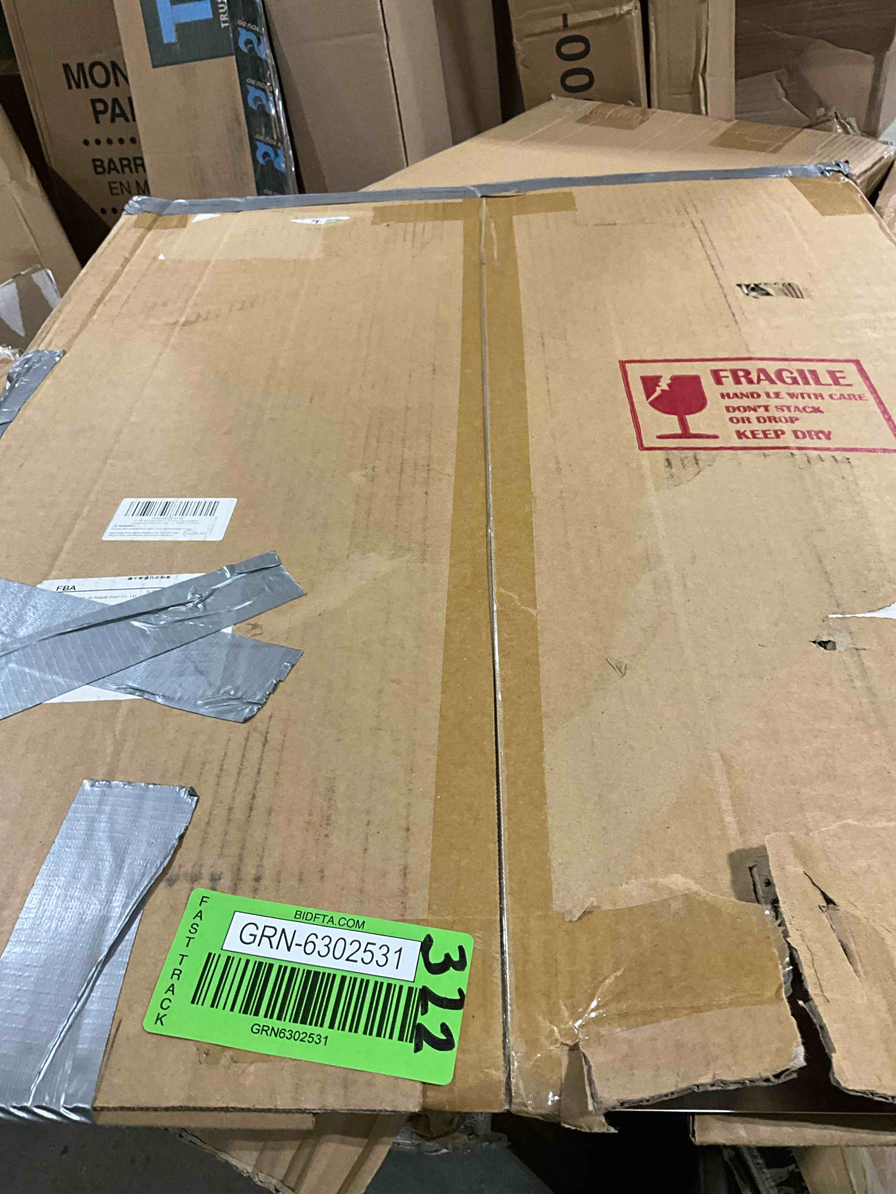 https://s3.amazonaws.com/lotting-images-prod/bidfta/GRN6302531_1725456120654.jpeg