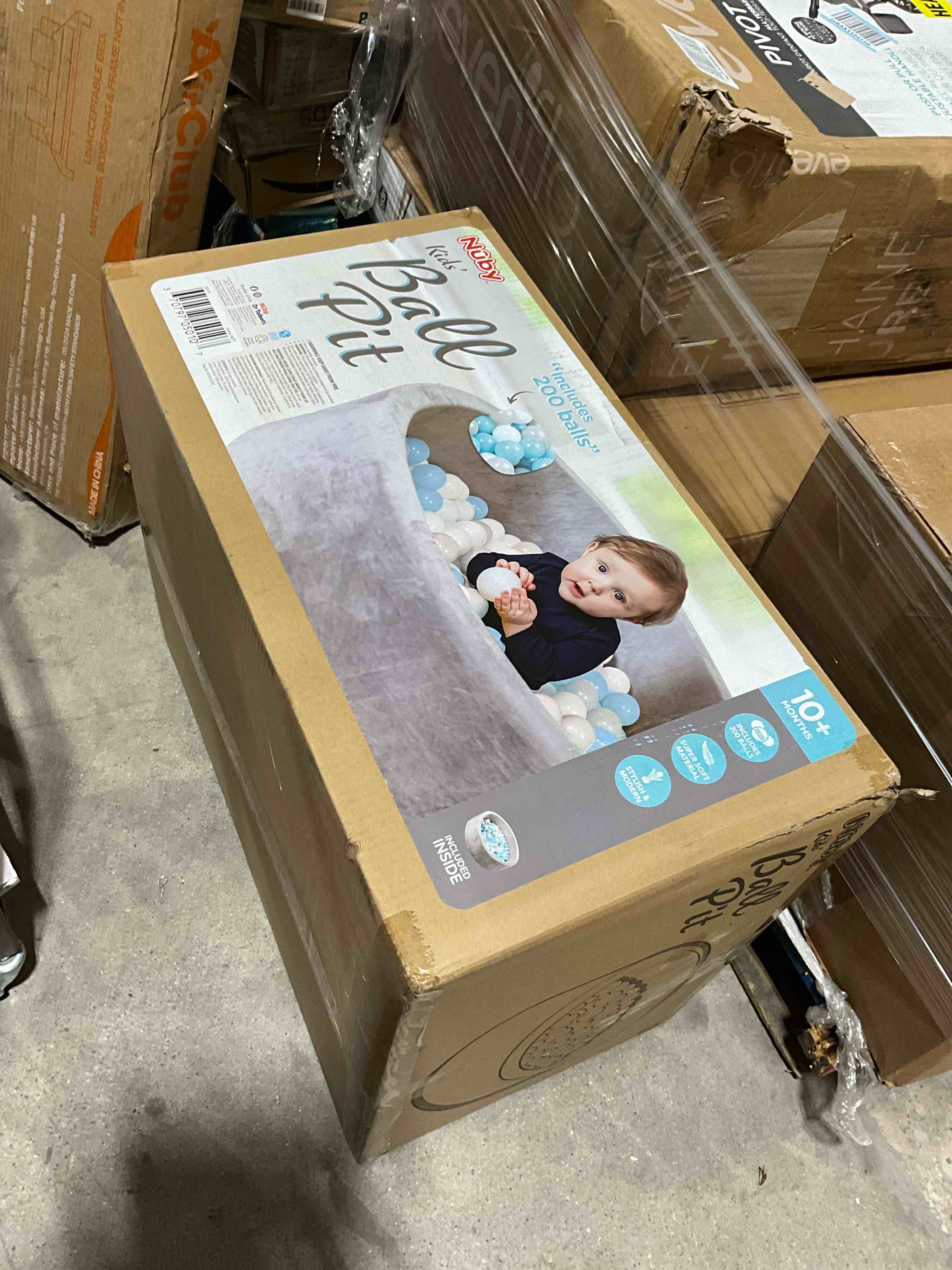 Nuby Velvet Ball Pit 200 Balls Included Soft Play Foam Ball Pits