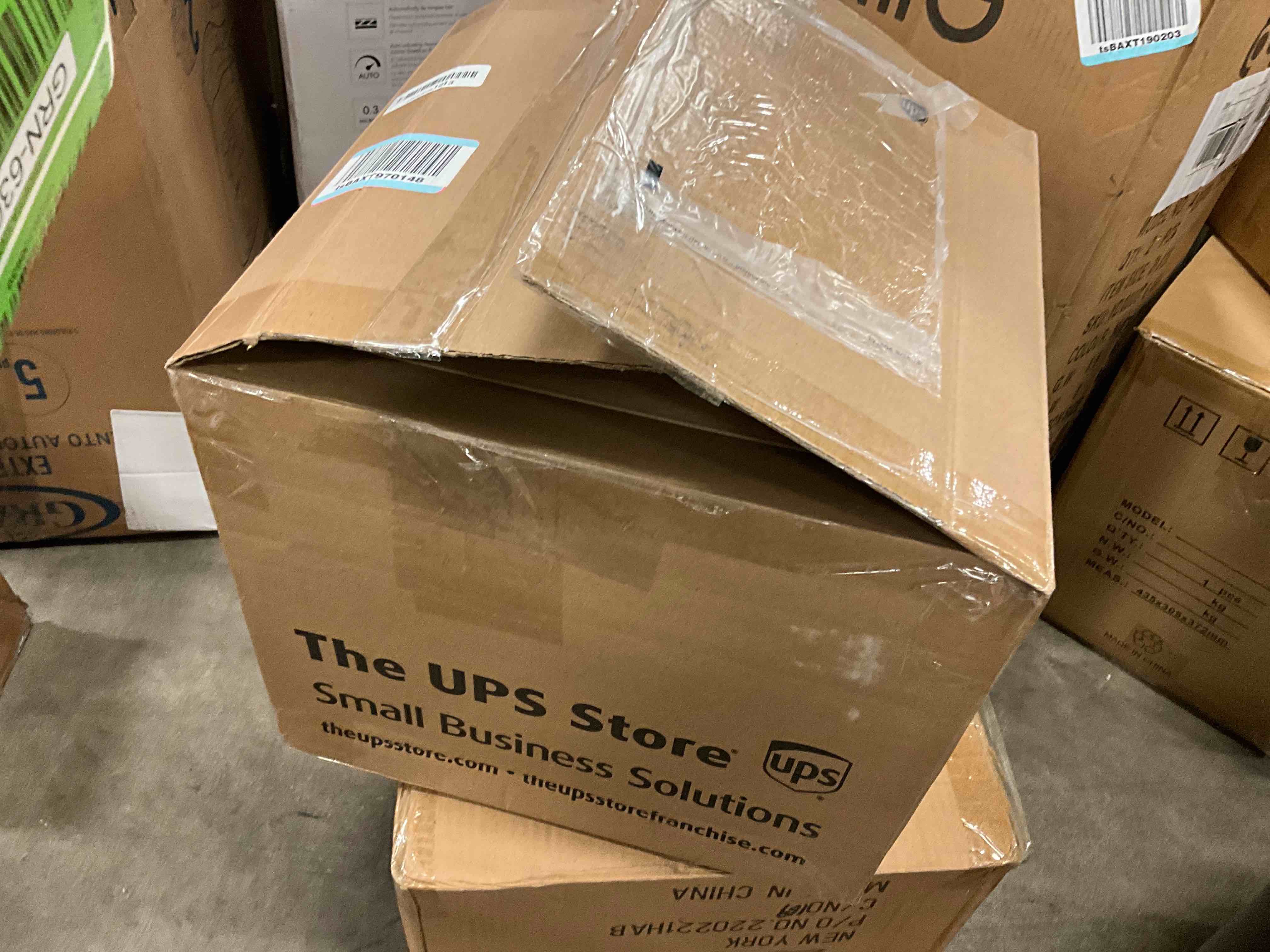 https://s3.amazonaws.com/lotting-images-prod/bidfta/GRN6306631_1726172546871.jpeg