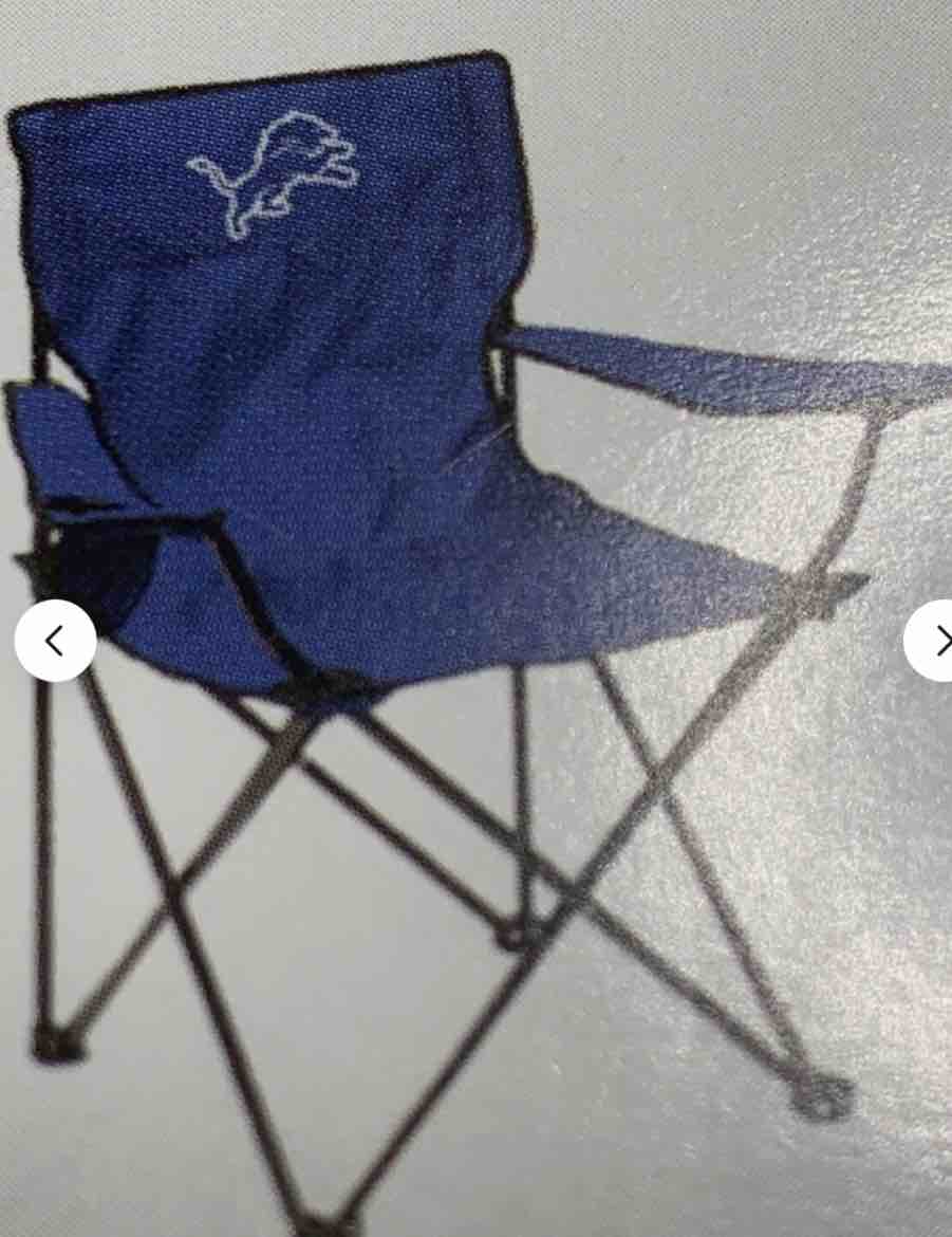 Detroit Lions Lawn Chair In Carrying Bag.