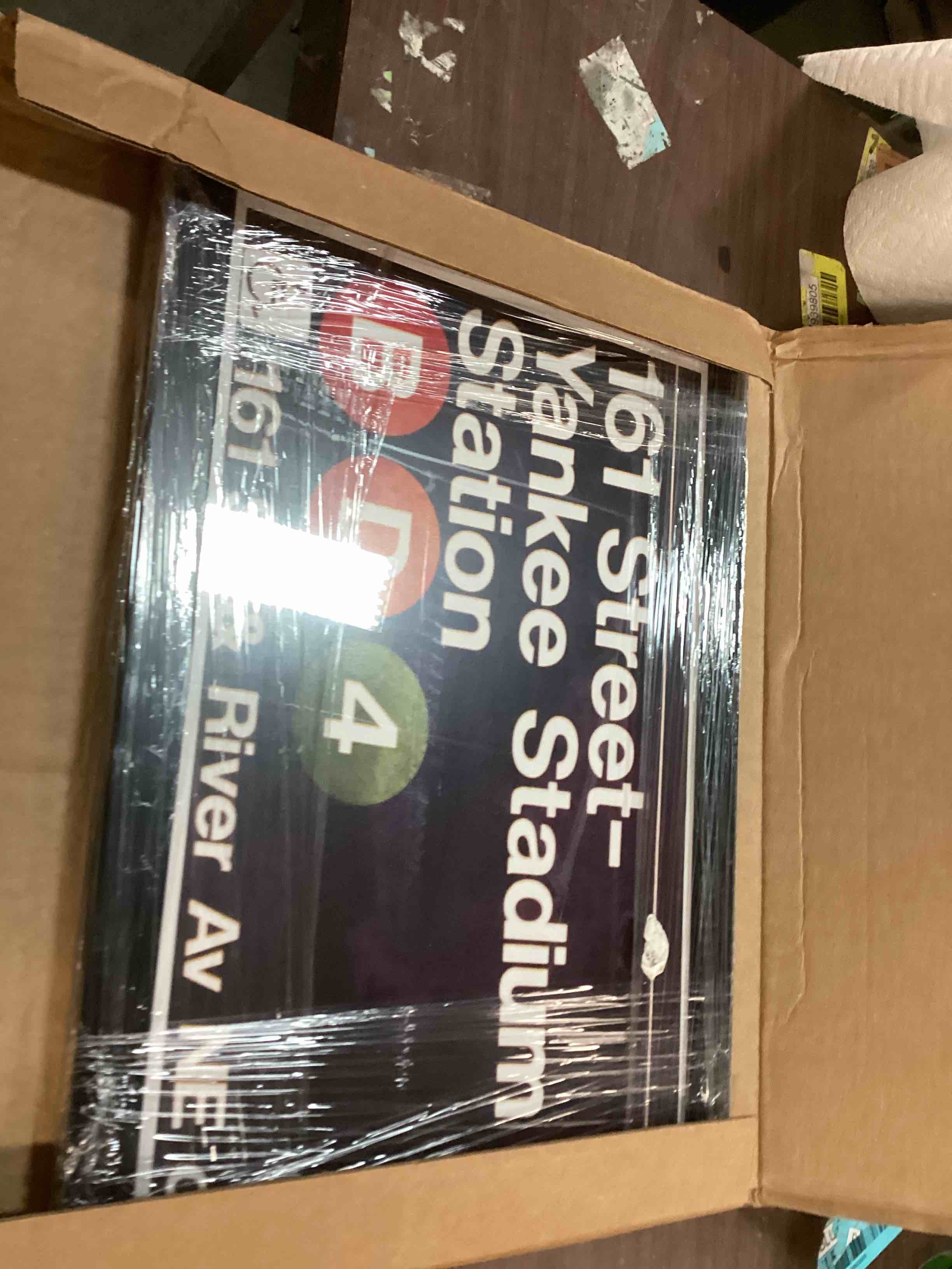https://s3.amazonaws.com/lotting-images-prod/bidfta/GRN6308175_1712059607739.jpeg
