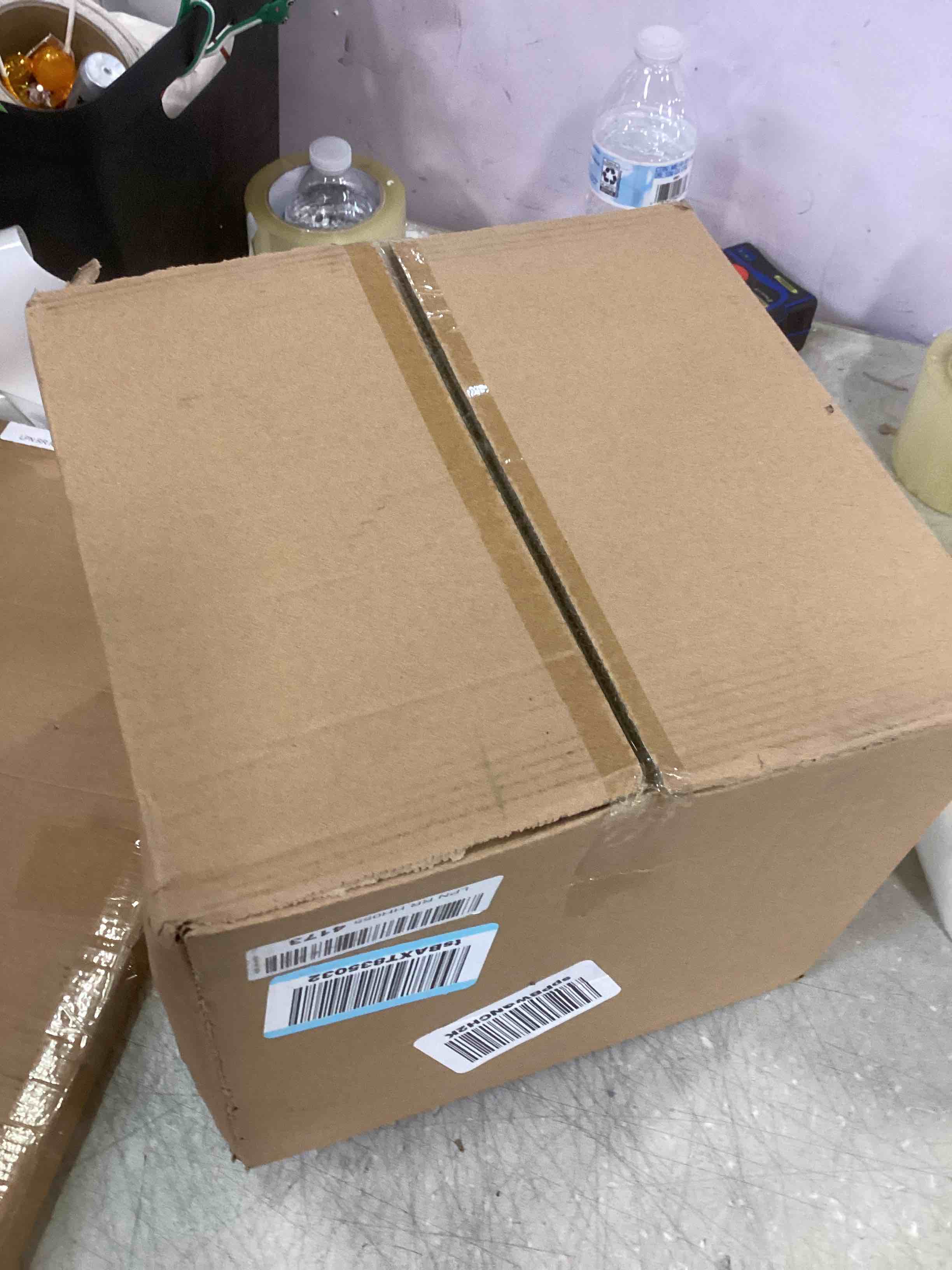 https://s3.amazonaws.com/lotting-images-prod/bidfta/GRN6309308_1712584148862.jpeg