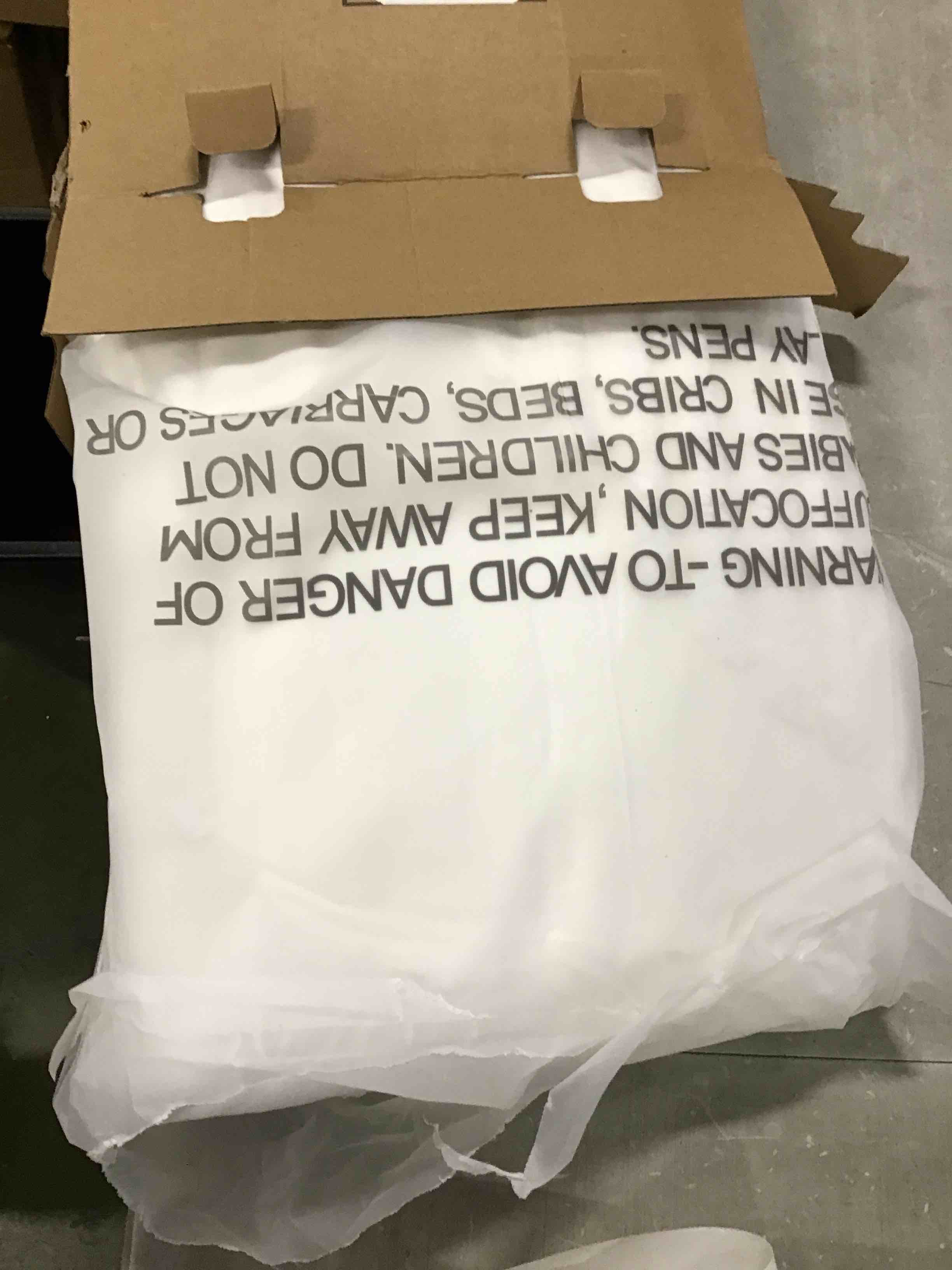 https://s3.amazonaws.com/lotting-images-prod/bidfta/GRN6310122_1712751695173.jpeg