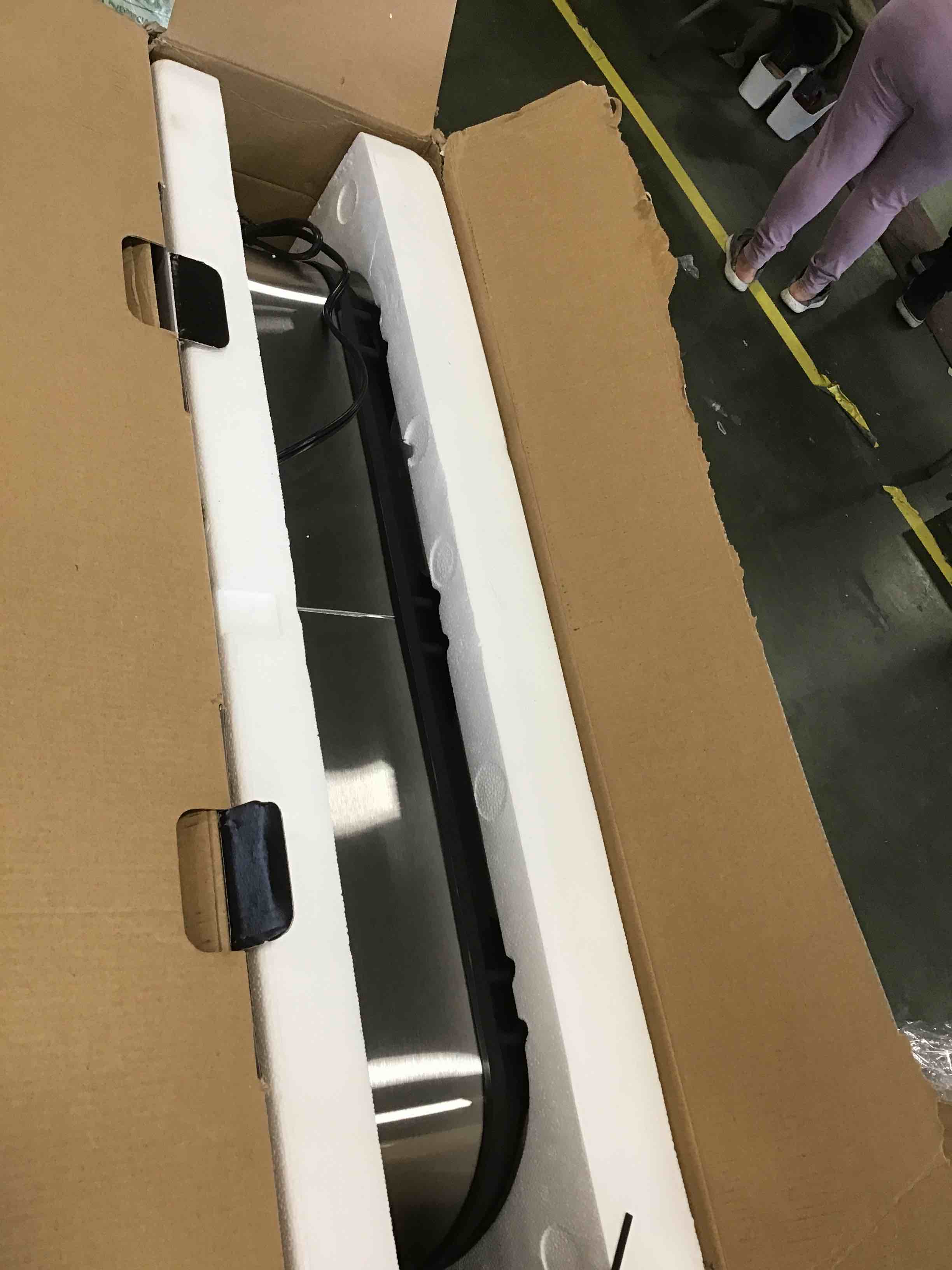 https://s3.amazonaws.com/lotting-images-prod/bidfta/GRN6311973_1712690845846.jpeg