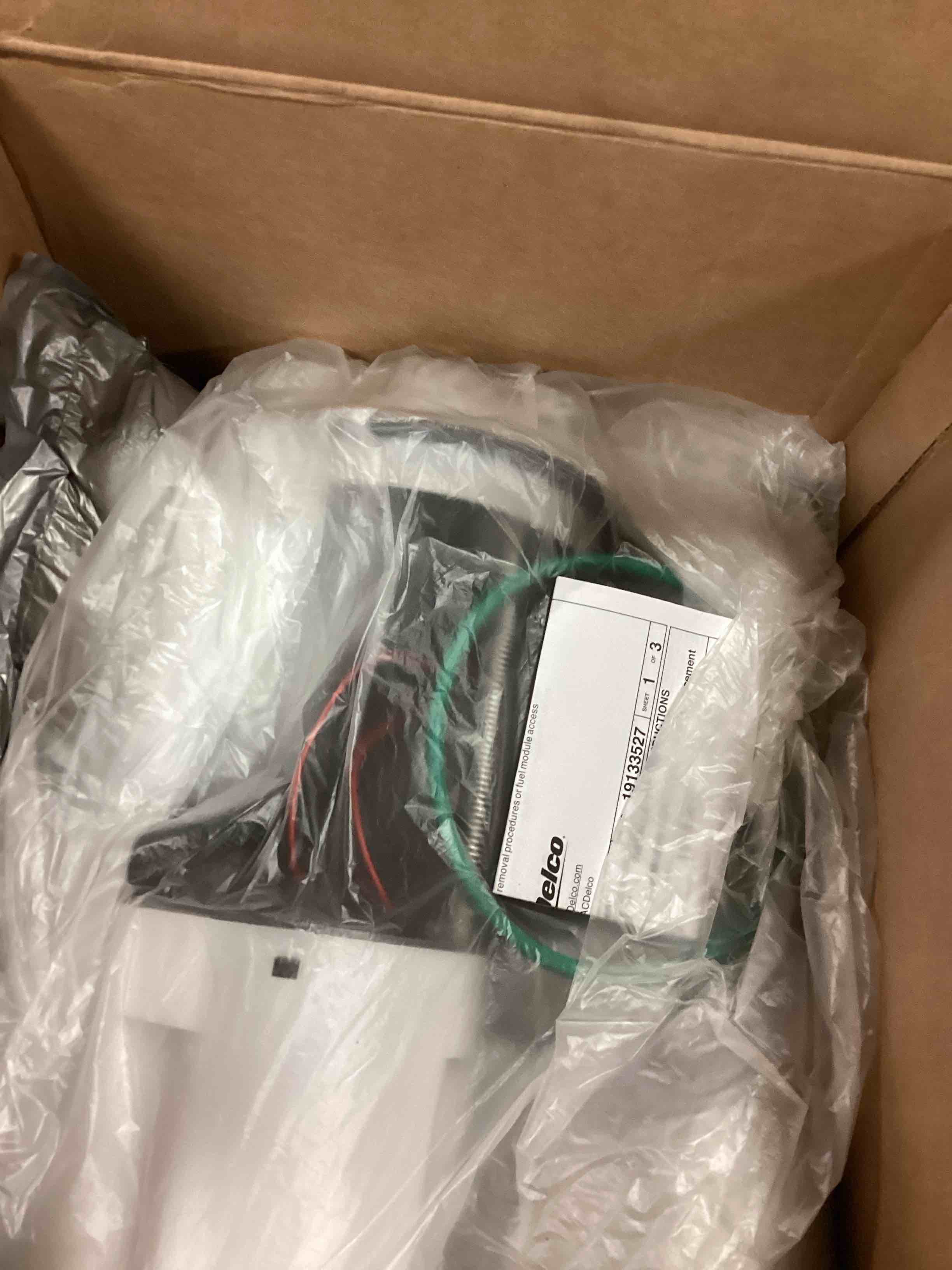 https://s3.amazonaws.com/lotting-images-prod/bidfta/GRN6312510_1712001893195.jpeg