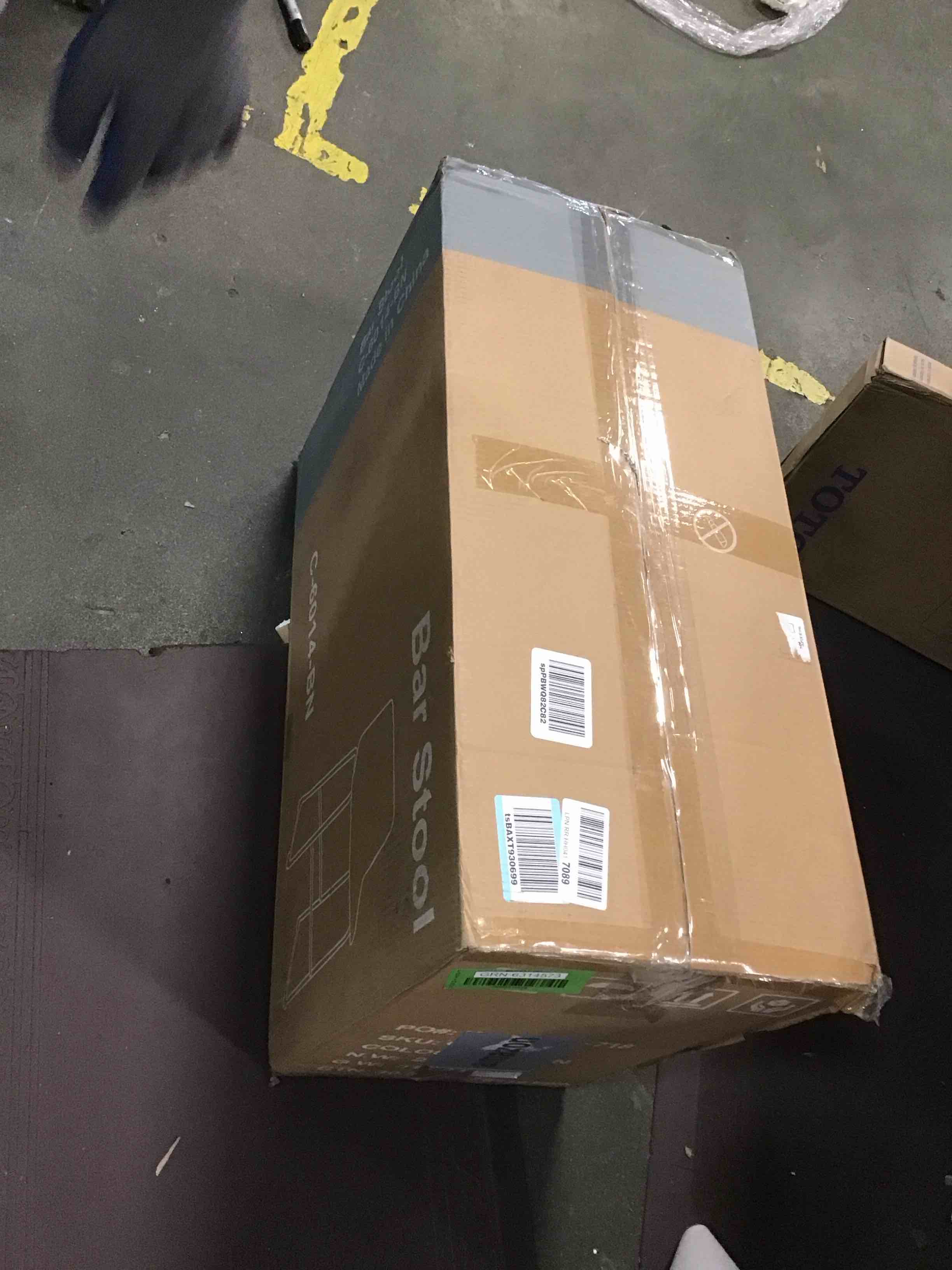 https://s3.amazonaws.com/lotting-images-prod/bidfta/GRN6314573_1712674265681.jpeg