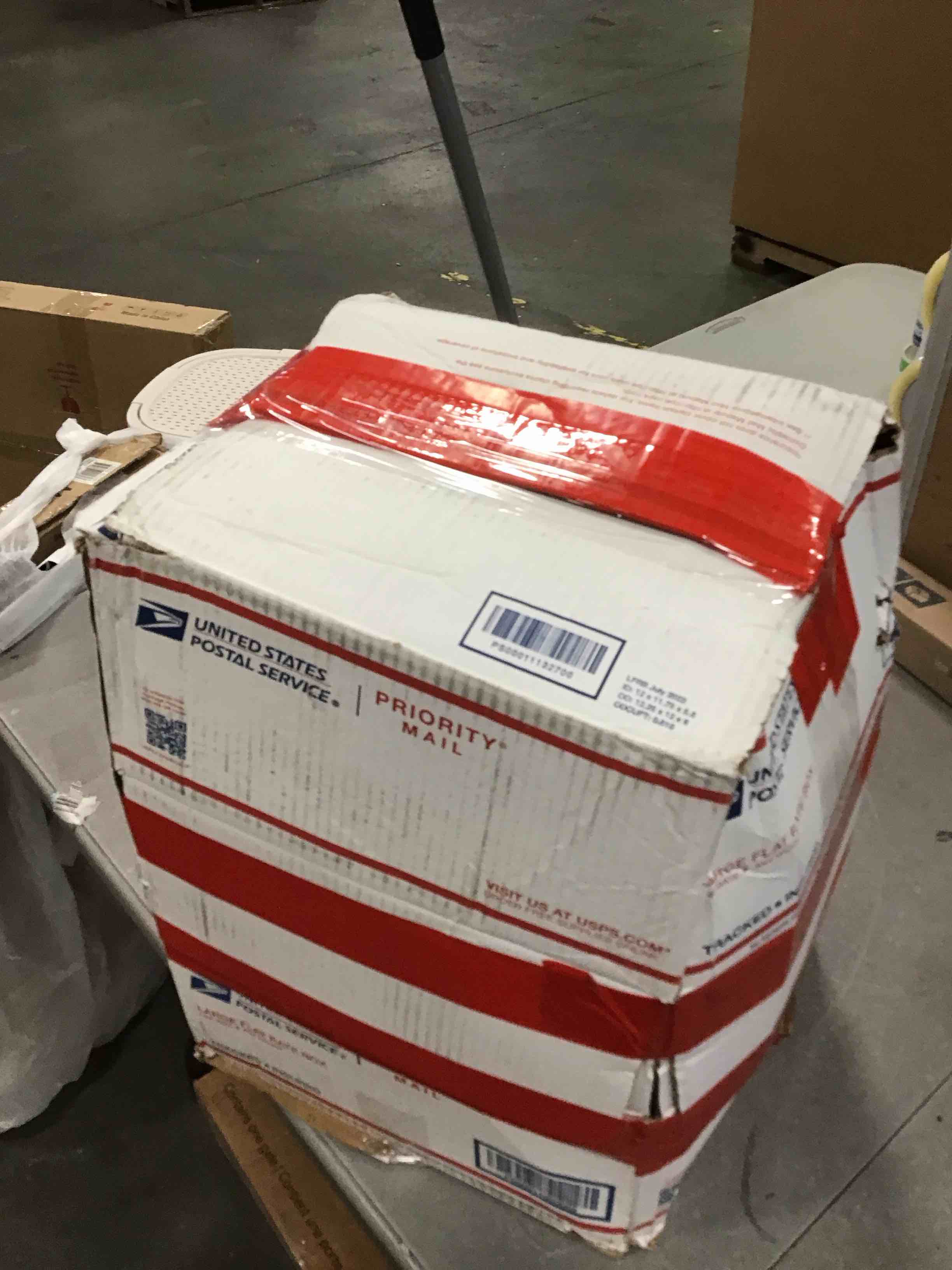 https://s3.amazonaws.com/lotting-images-prod/bidfta/GRN6315055_1712856342809.jpeg