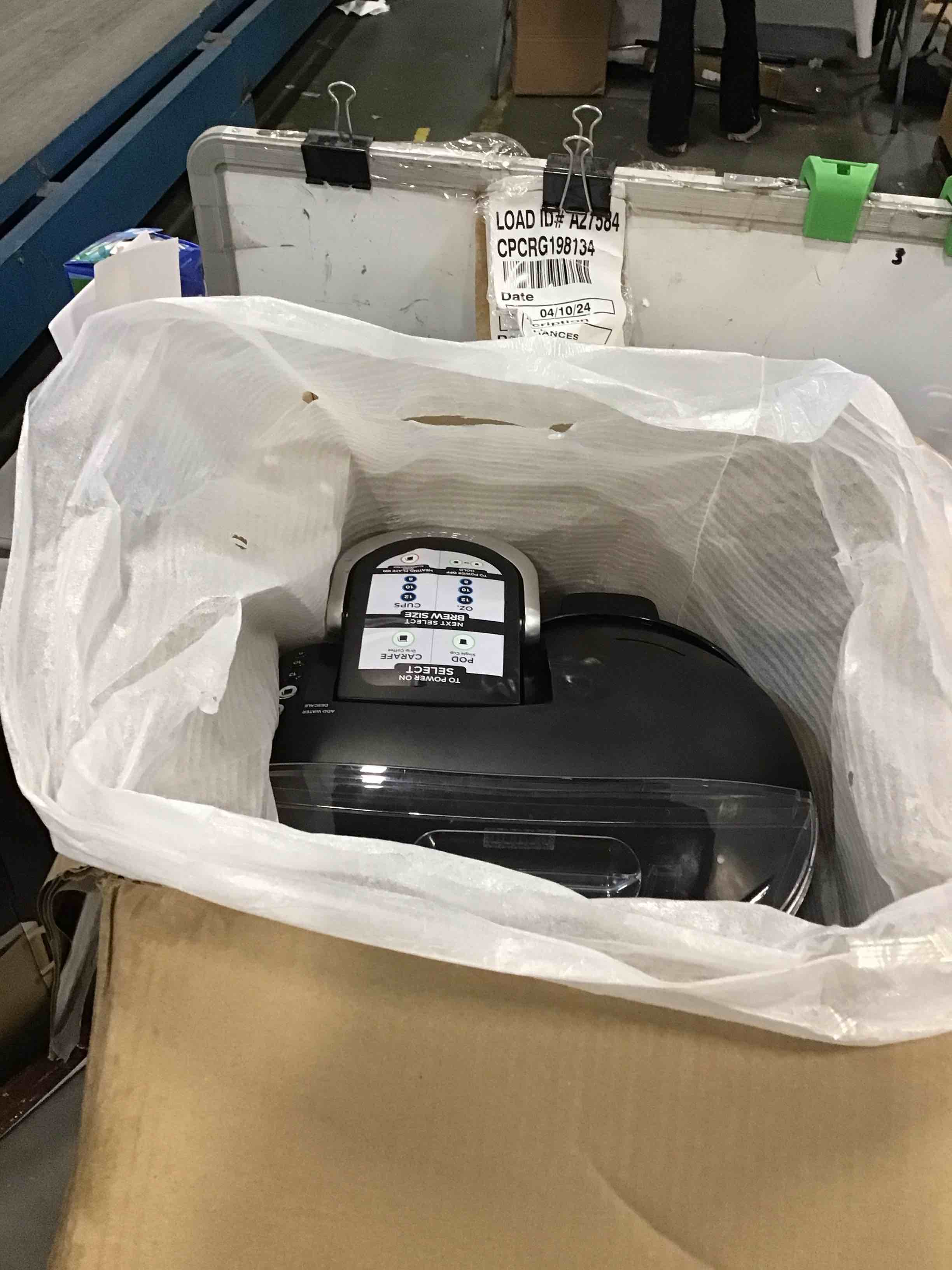 https://s3.amazonaws.com/lotting-images-prod/bidfta/GRN6315260_1712937743936.jpeg