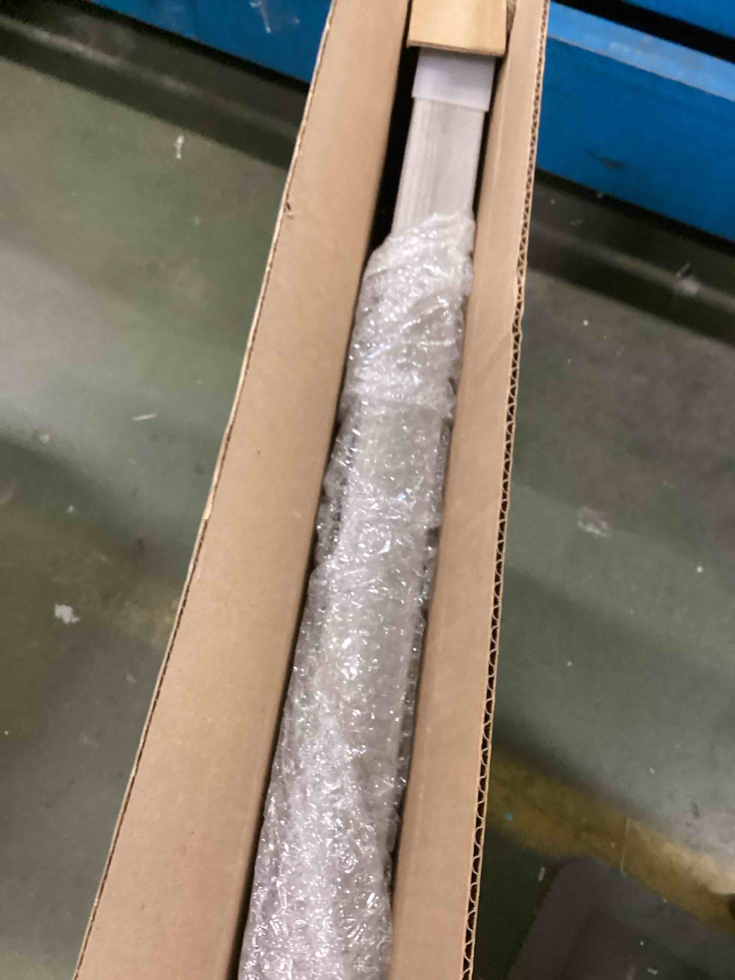 https://s3.amazonaws.com/lotting-images-prod/bidfta/GRN6316414_1712241923255.jpeg