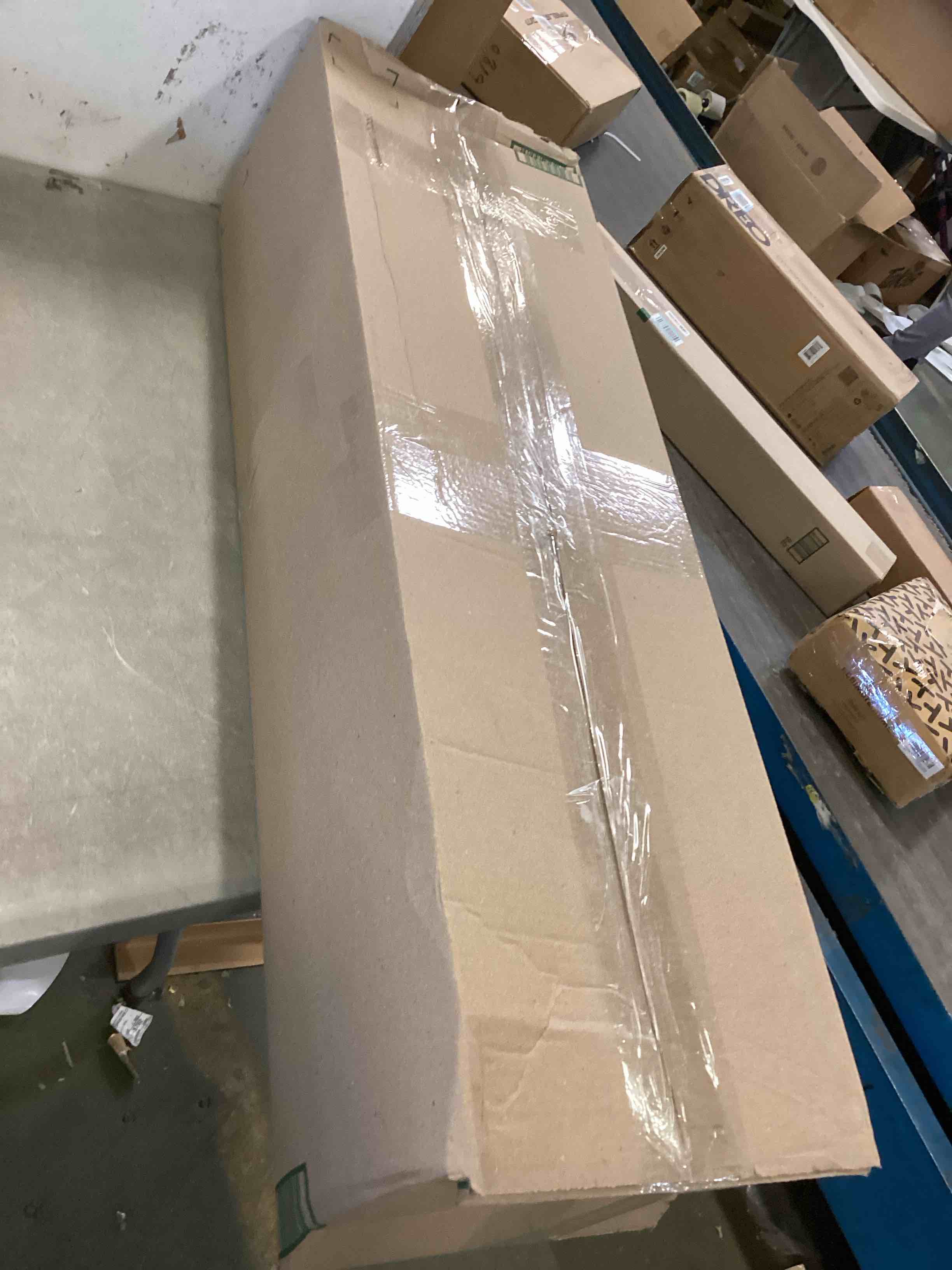 https://s3.amazonaws.com/lotting-images-prod/bidfta/GRN6316656_1712415519634.jpeg