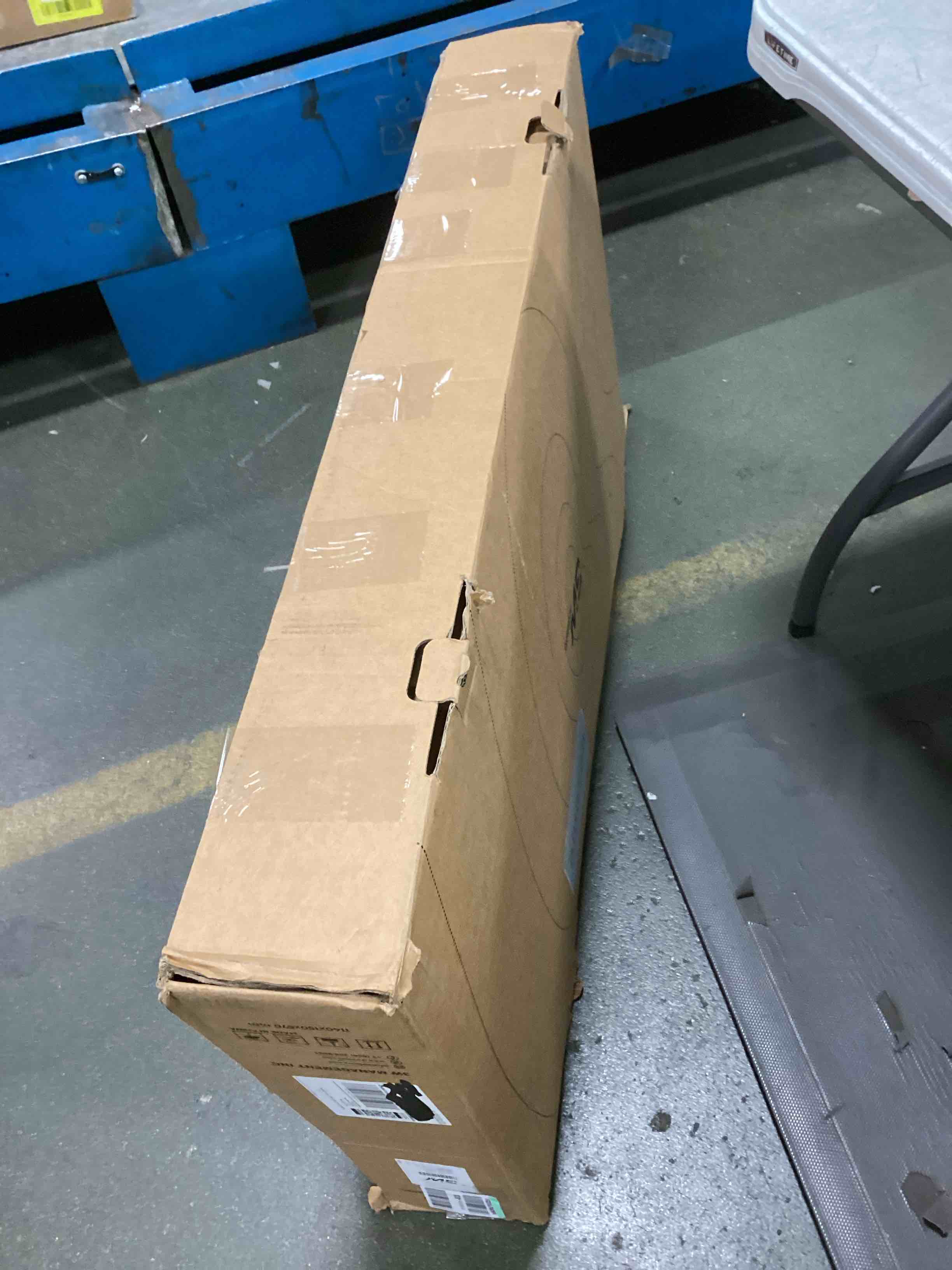 https://s3.amazonaws.com/lotting-images-prod/bidfta/GRN6316751_1712574648095.jpeg
