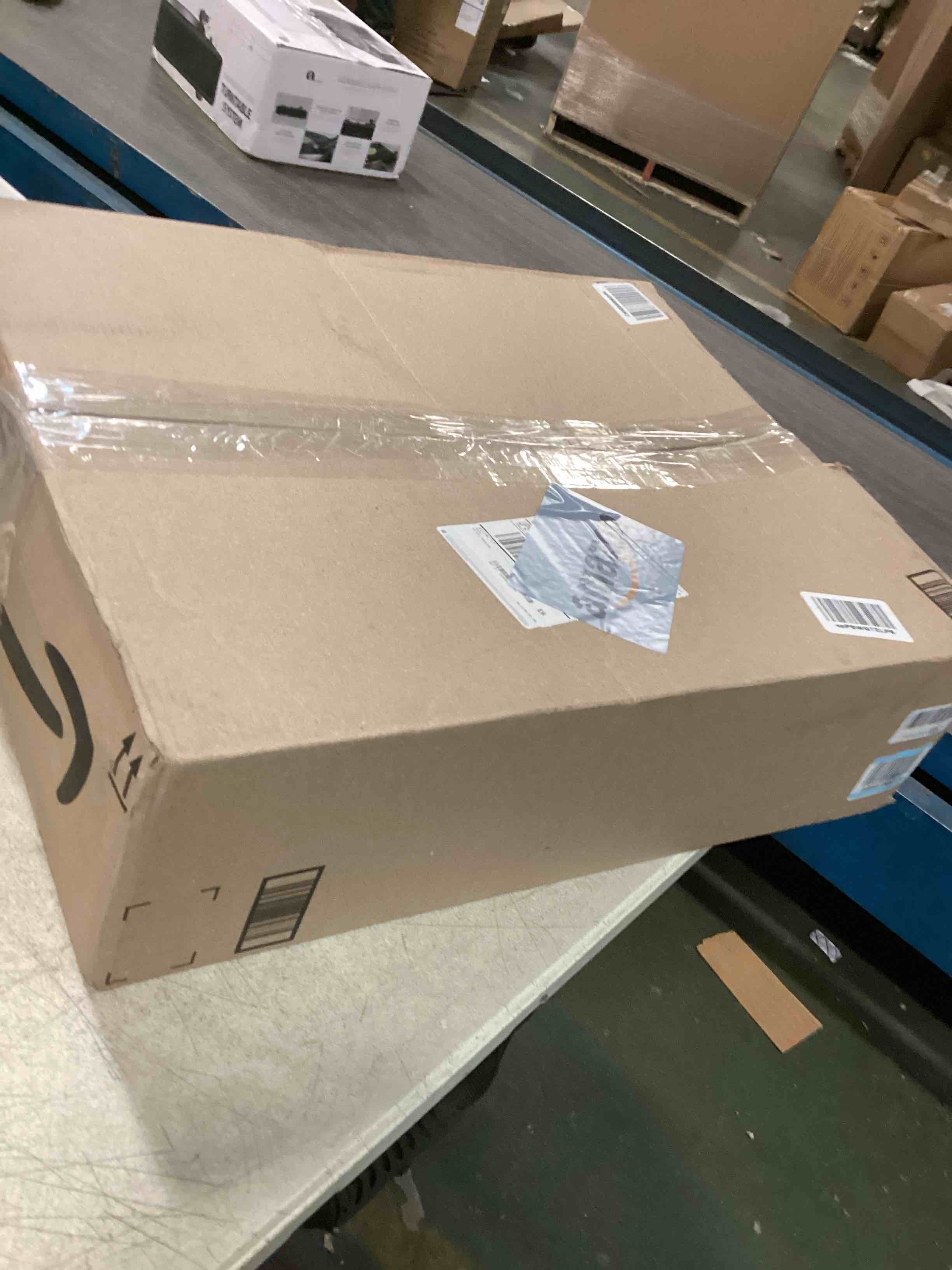 https://s3.amazonaws.com/lotting-images-prod/bidfta/GRN6317424_1712333242607.jpeg