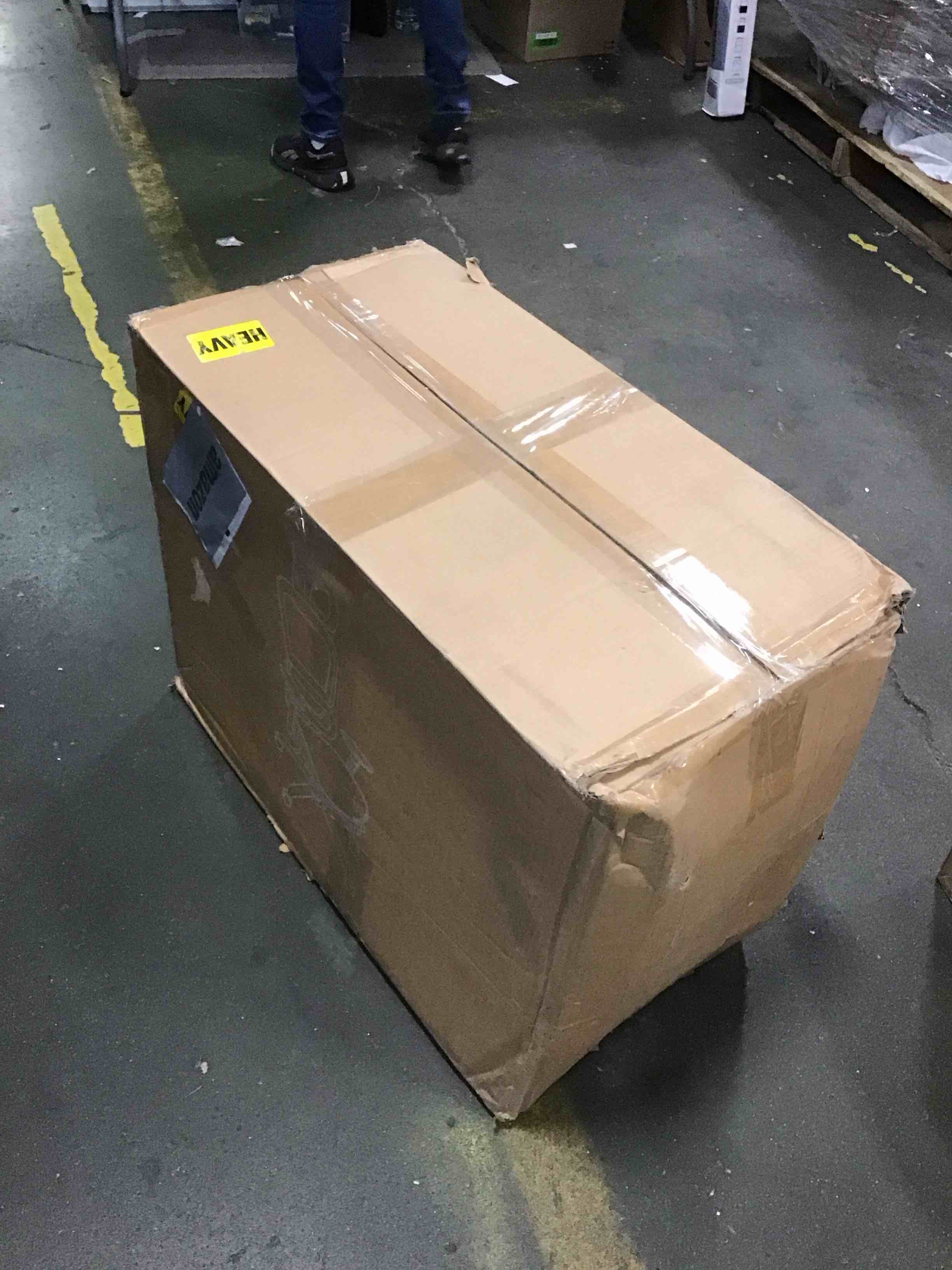 https://s3.amazonaws.com/lotting-images-prod/bidfta/GRN6318121_1712676472744.jpeg