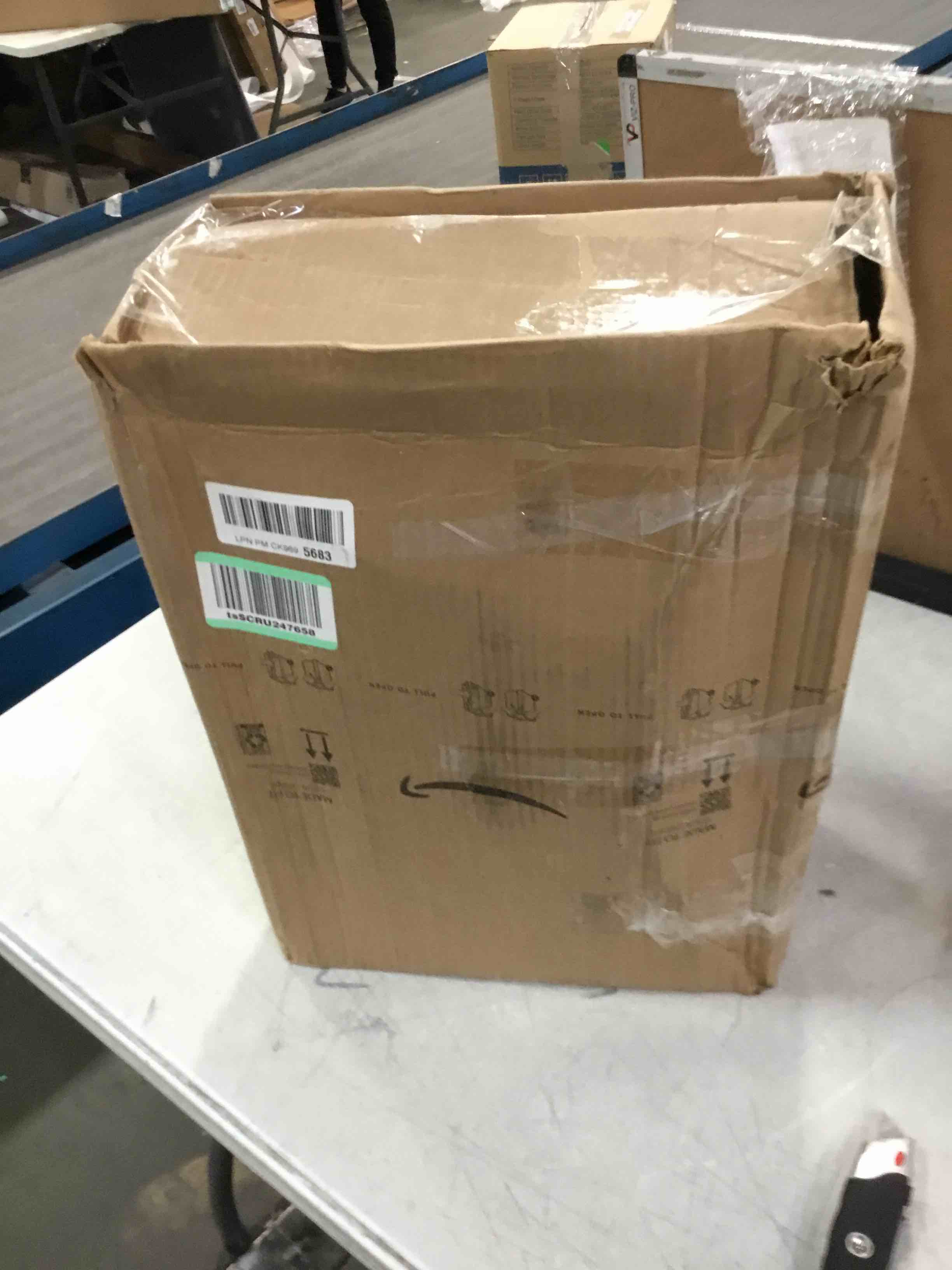 https://s3.amazonaws.com/lotting-images-prod/bidfta/GRN6318712_1712149267200.jpeg