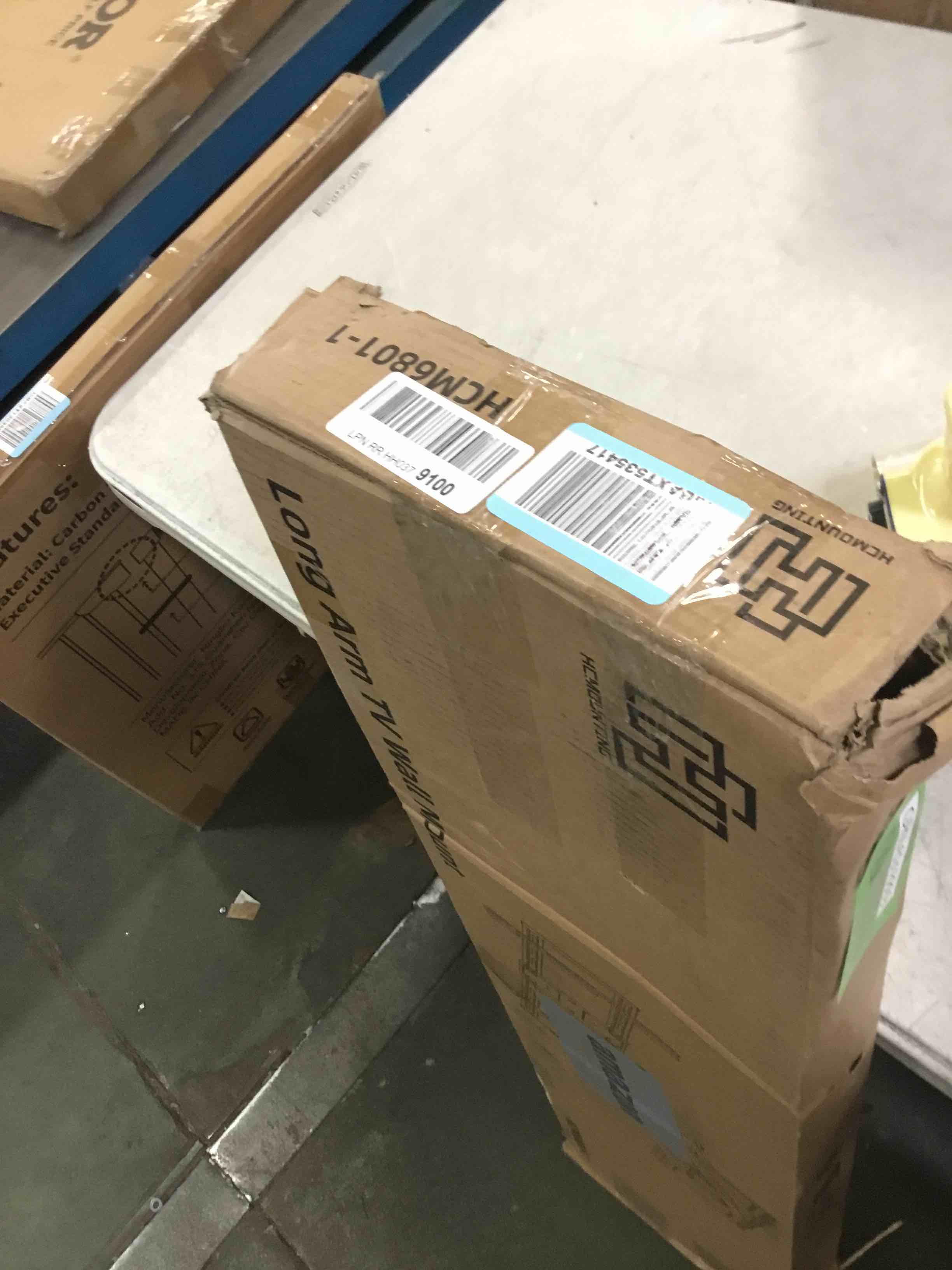 https://s3.amazonaws.com/lotting-images-prod/bidfta/GRN6318809_1712162068460.jpeg