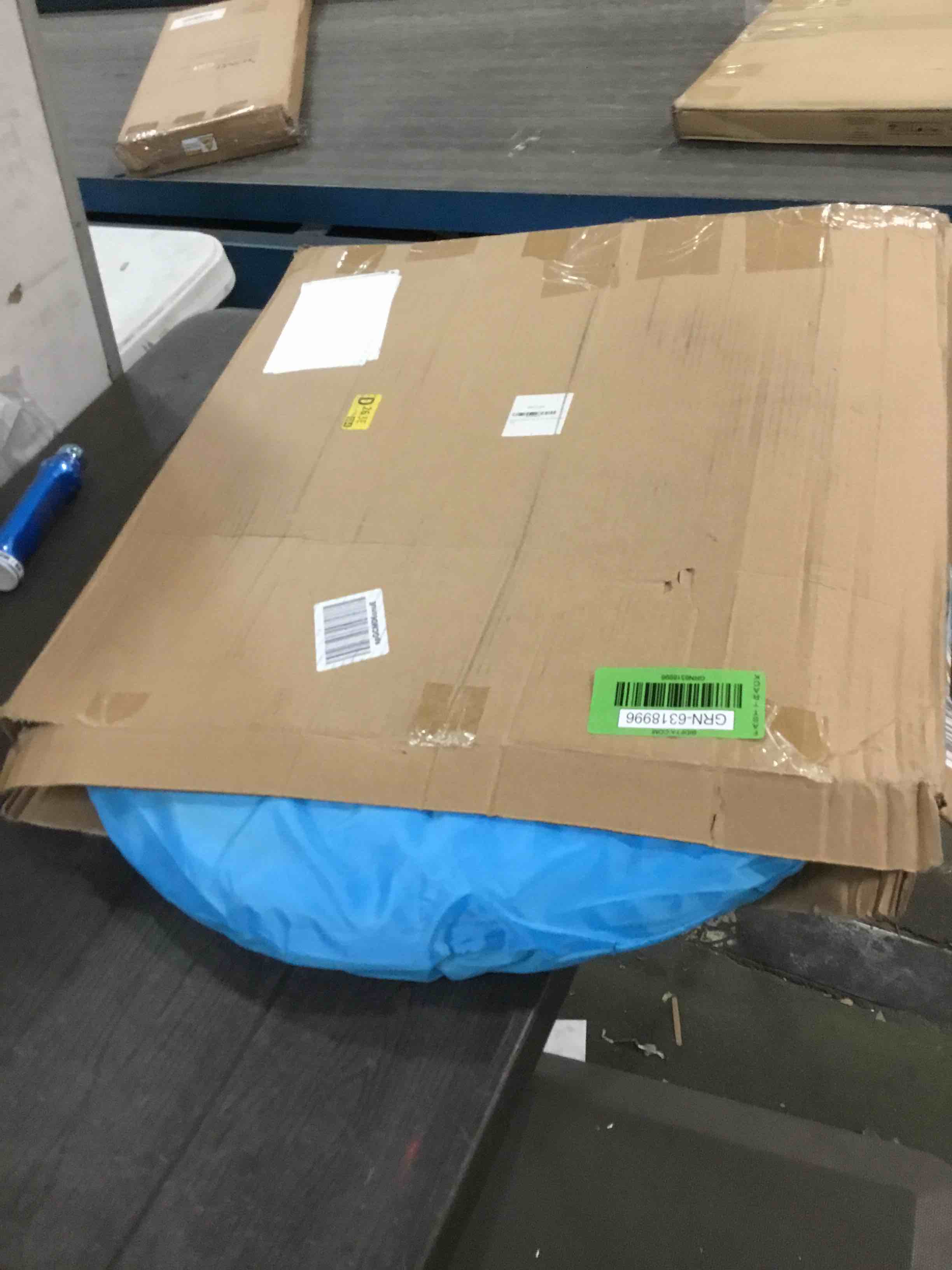https://s3.amazonaws.com/lotting-images-prod/bidfta/GRN6318996_1712241500125.jpeg