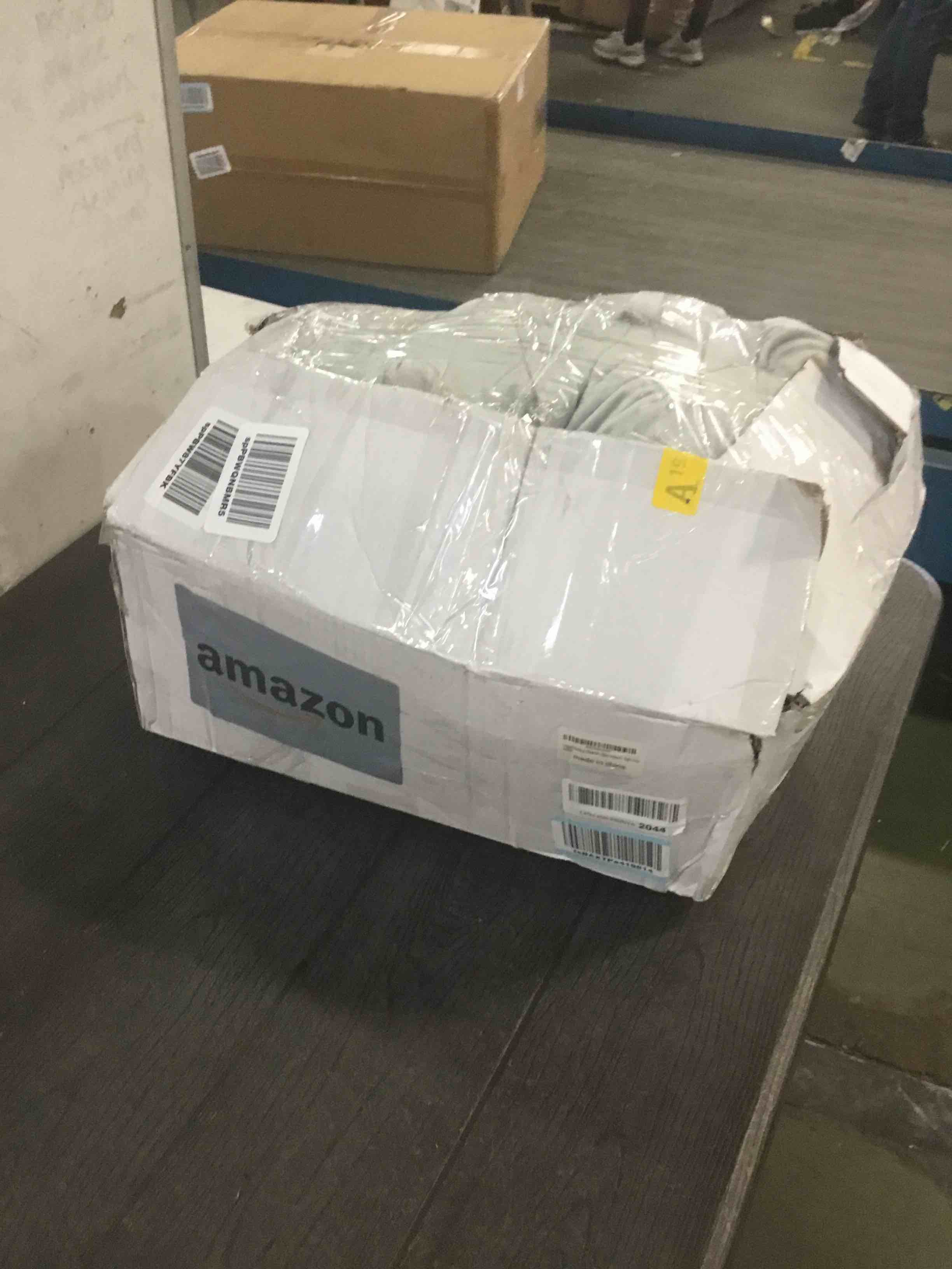 https://s3.amazonaws.com/lotting-images-prod/bidfta/GRN6319137_1712261793246.jpeg