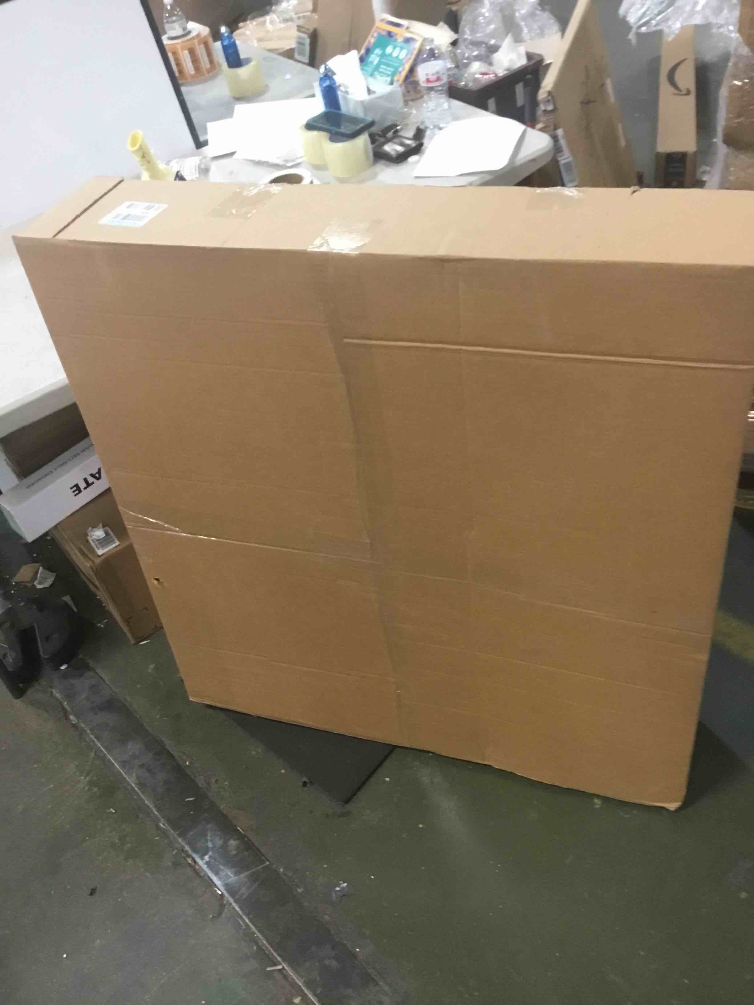 https://s3.amazonaws.com/lotting-images-prod/bidfta/GRN6319197_1712321500059.jpeg