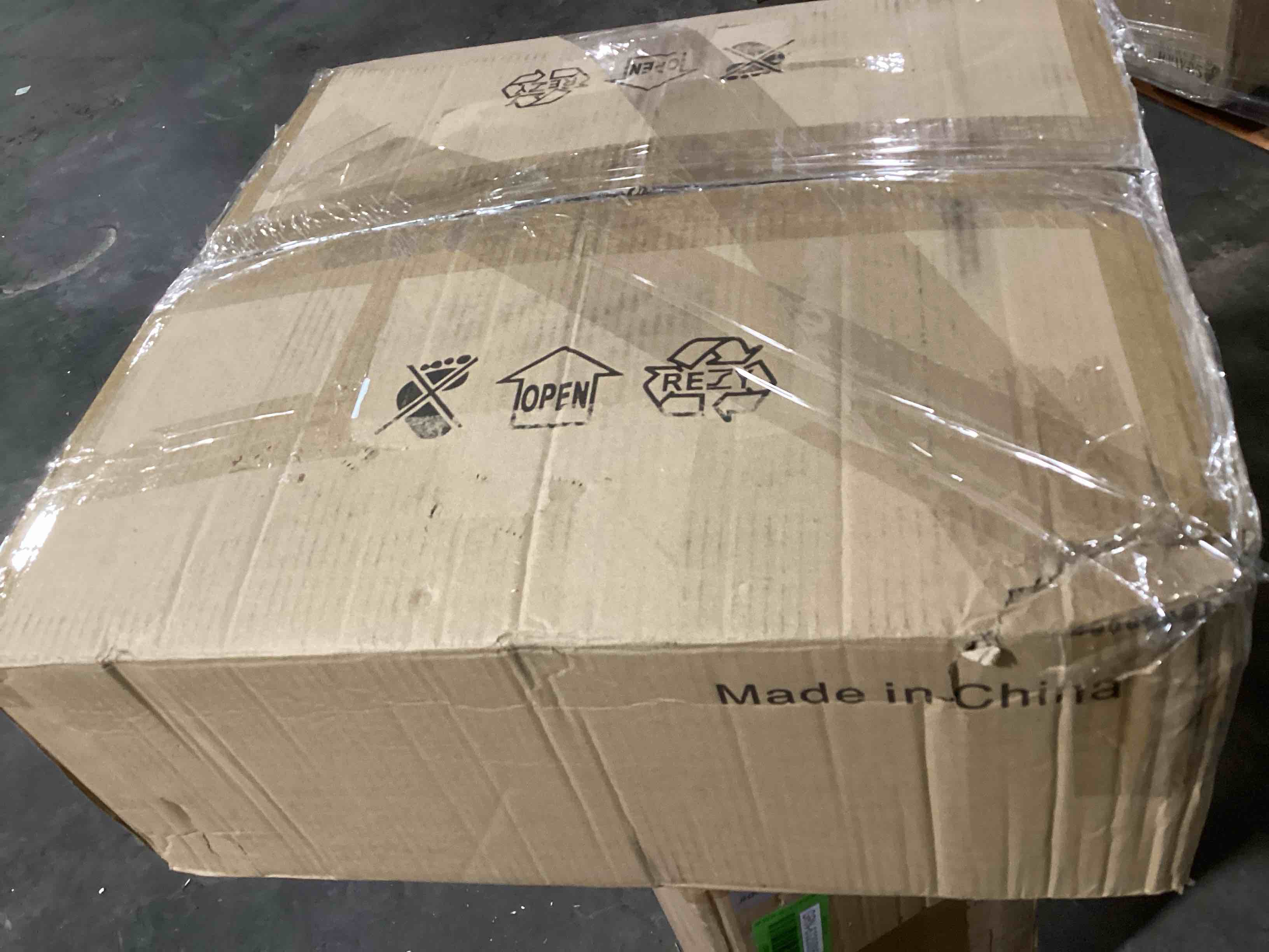 https://s3.amazonaws.com/lotting-images-prod/bidfta/GRN6320008_1713966334876.jpeg