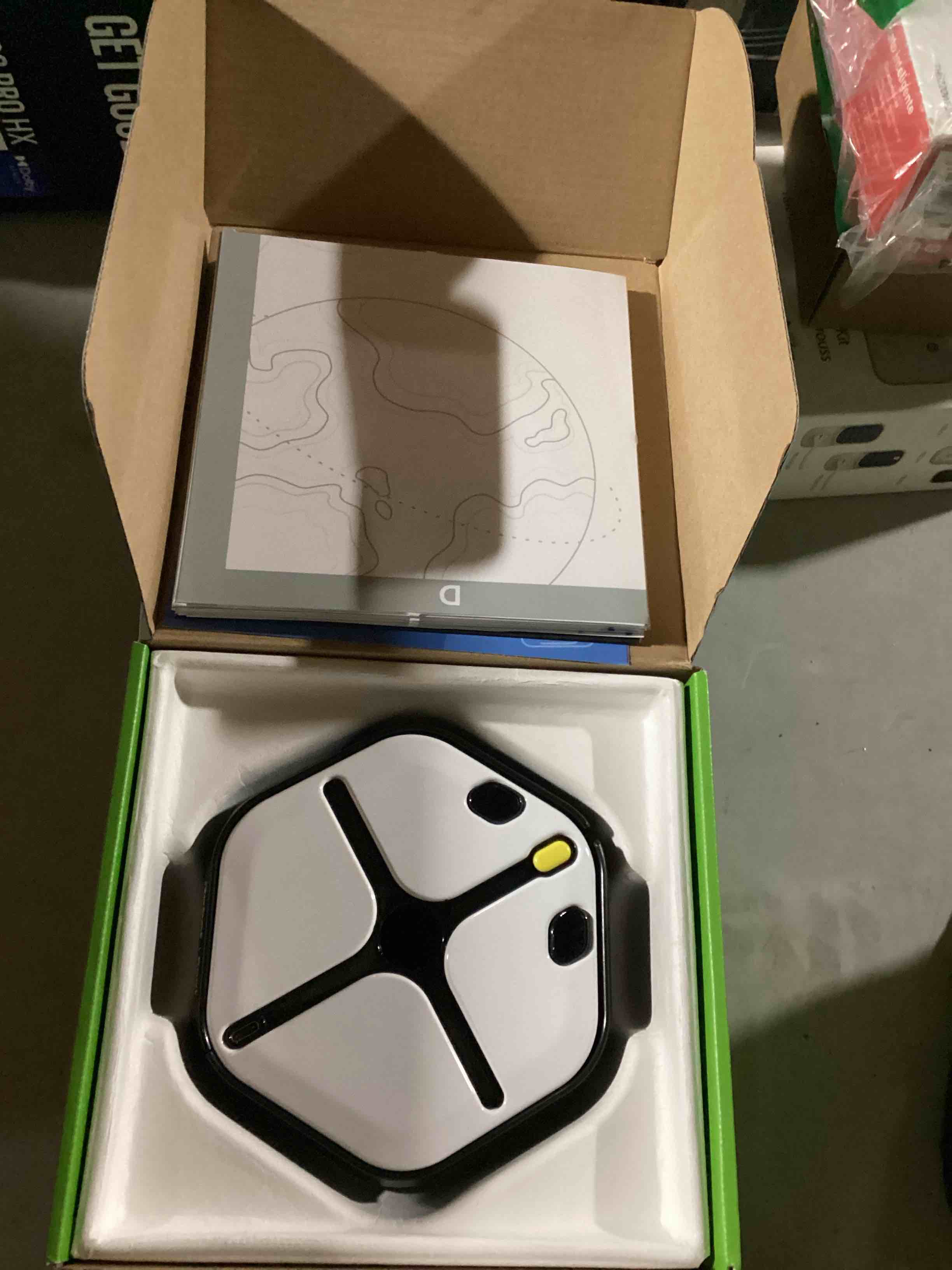 https://s3.amazonaws.com/lotting-images-prod/bidfta/GRN6321580_1714055520085.jpeg