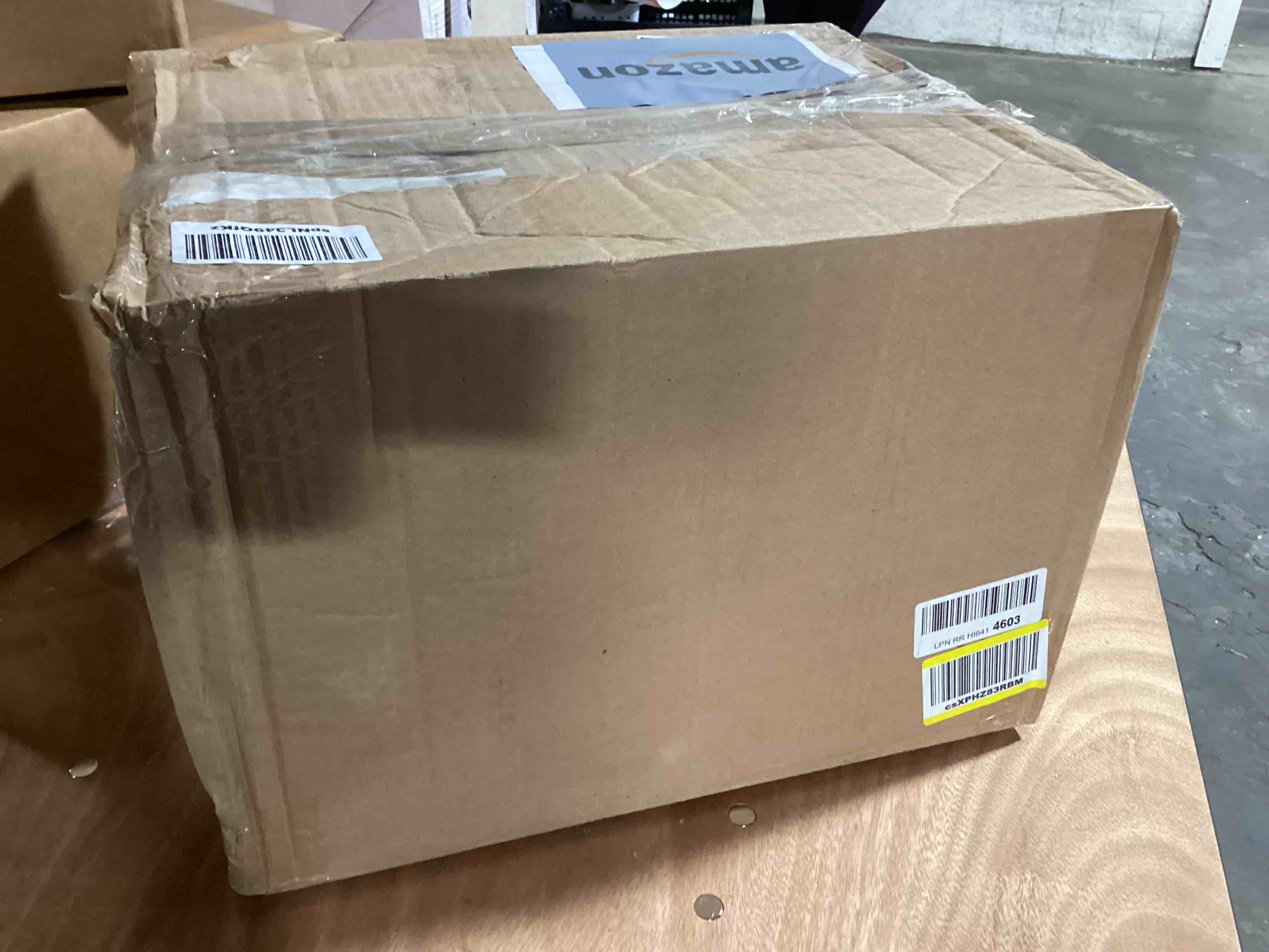 https://s3.amazonaws.com/lotting-images-prod/bidfta/GRN6321636_1714070799918.jpeg