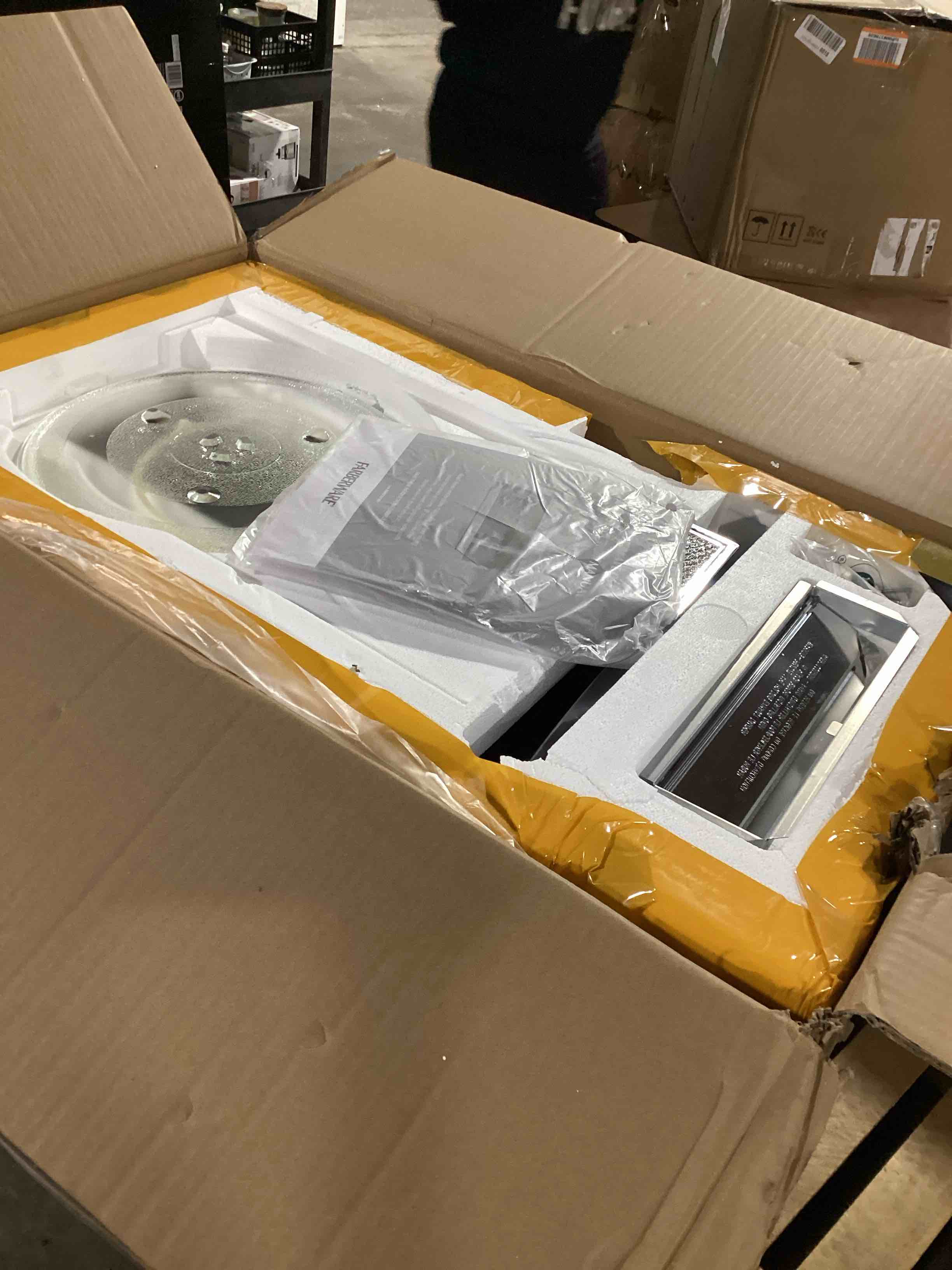 https://s3.amazonaws.com/lotting-images-prod/bidfta/GRN6321650_1714073352719.jpeg