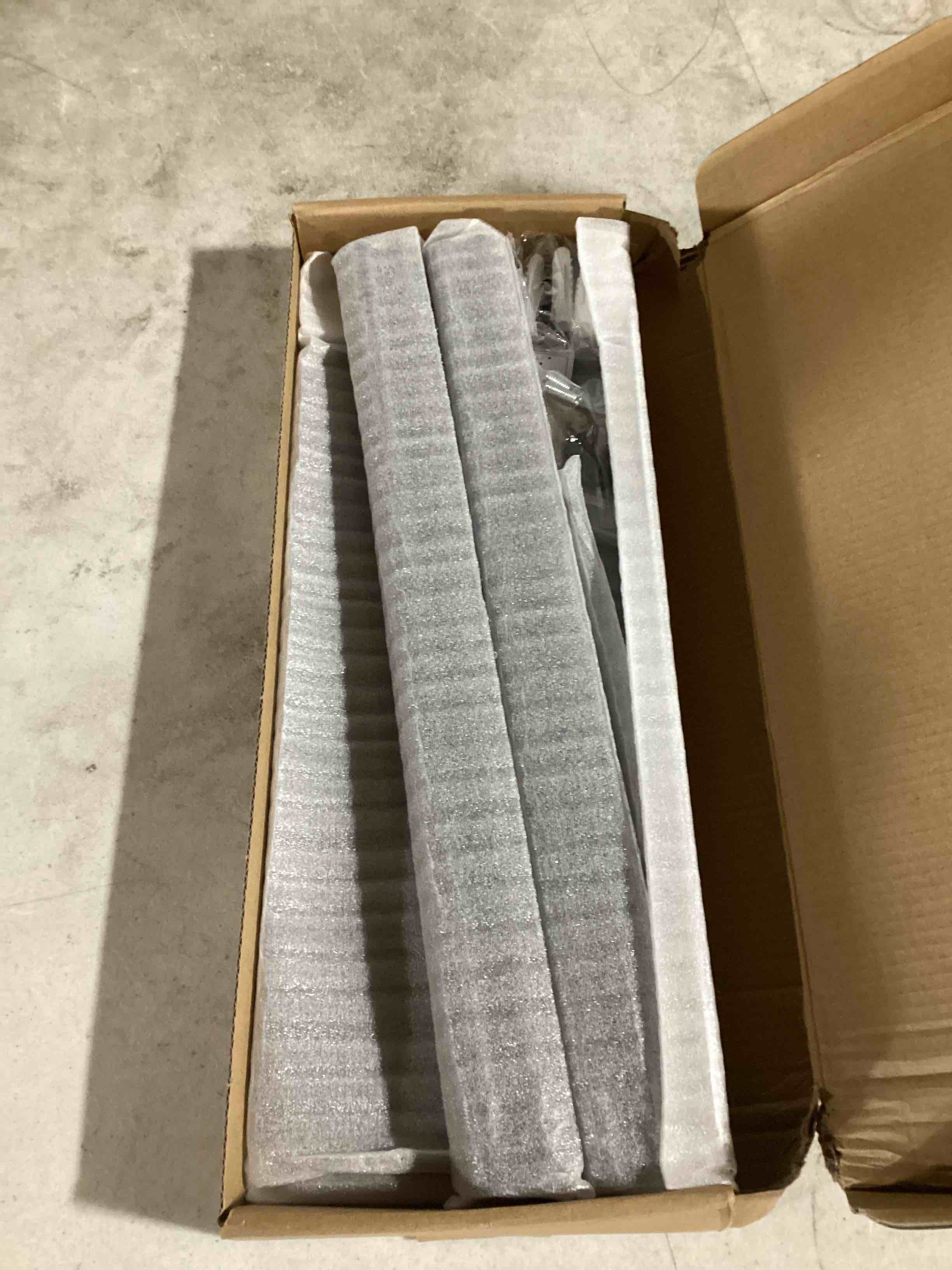 https://s3.amazonaws.com/lotting-images-prod/bidfta/GRN6321798_1714403091125.jpeg