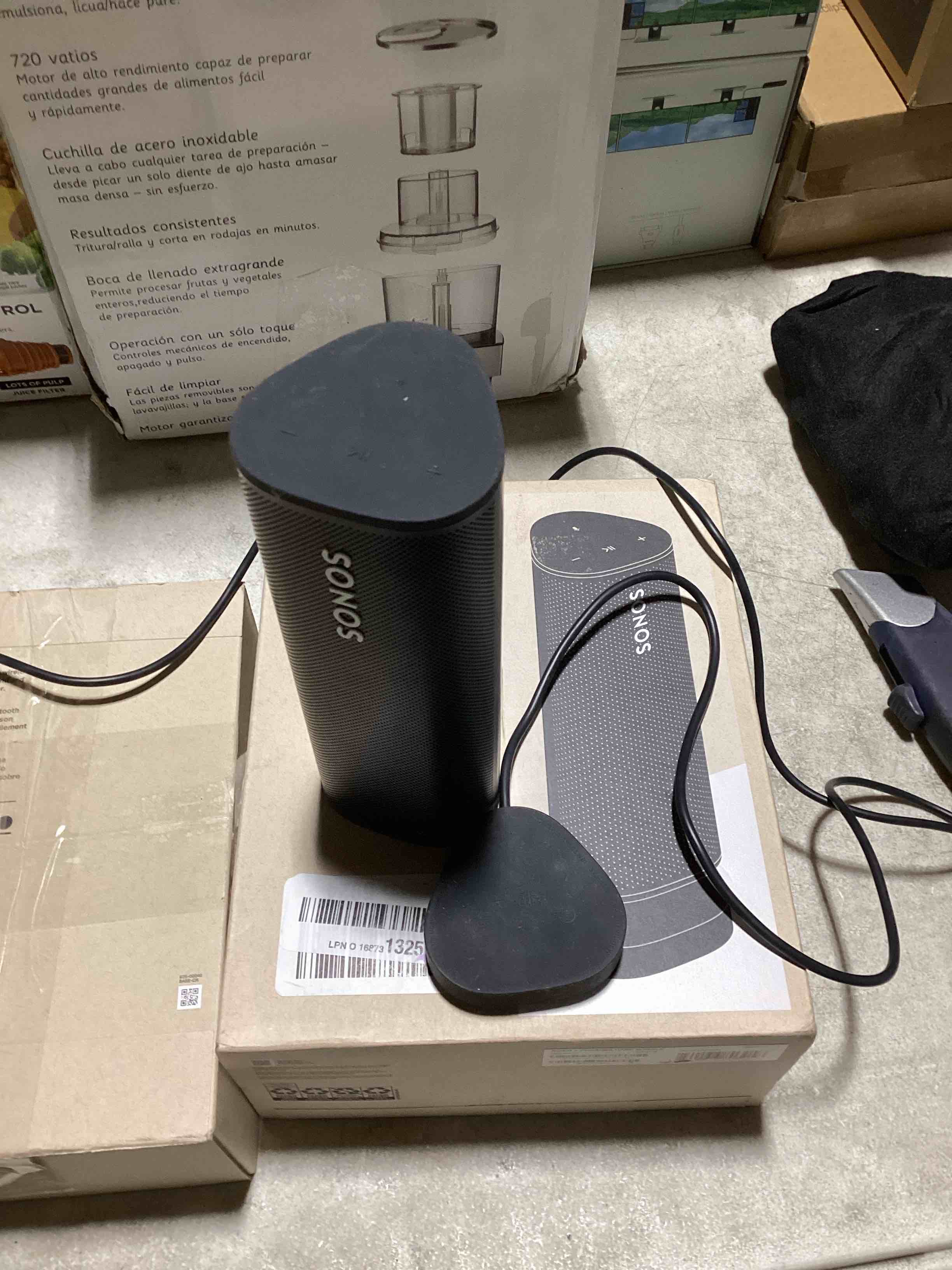 https://s3.amazonaws.com/lotting-images-prod/bidfta/GRN6322010_1714569395968.jpeg