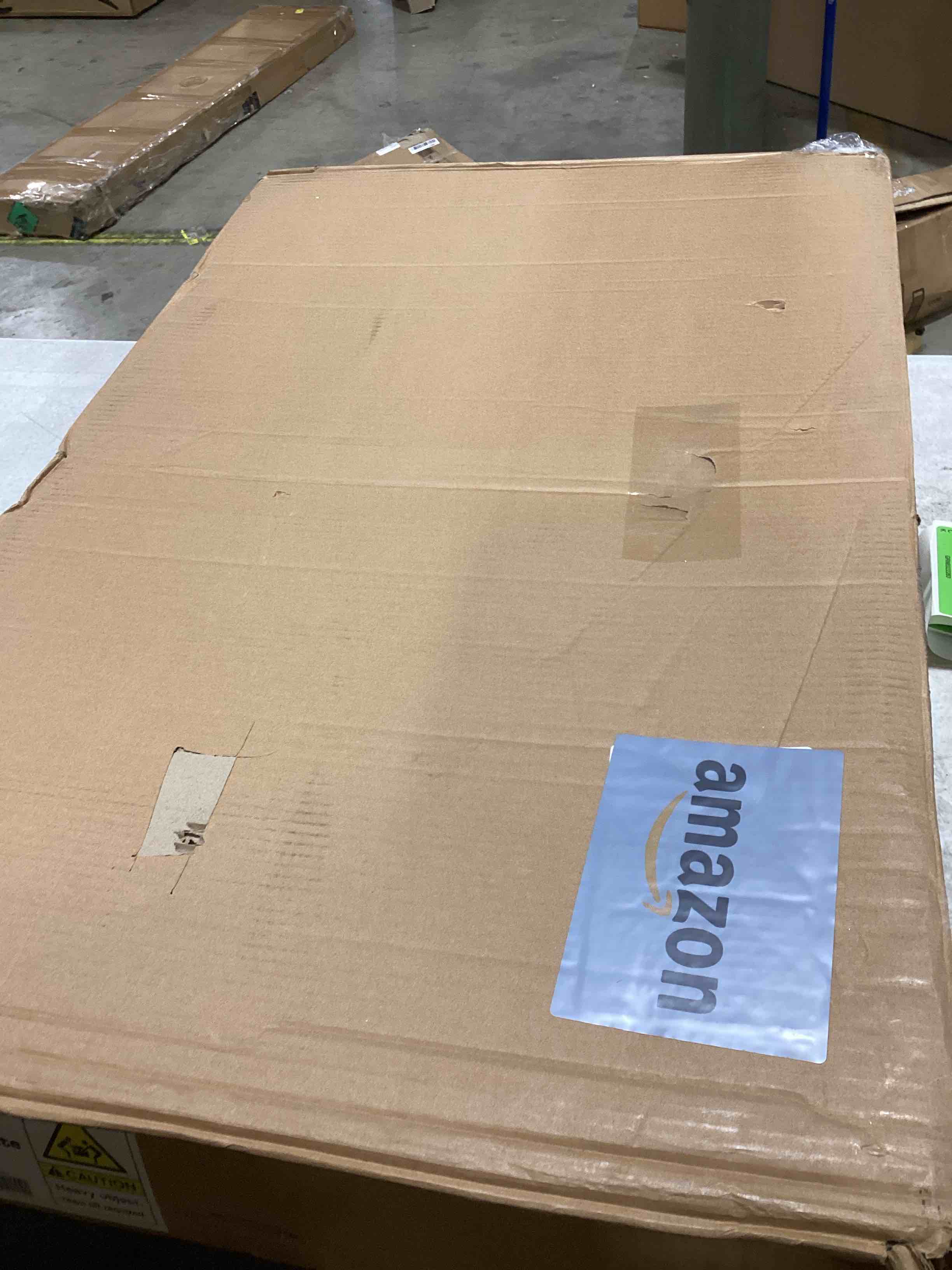 https://s3.amazonaws.com/lotting-images-prod/bidfta/GRN6322268_1715700519886.jpeg