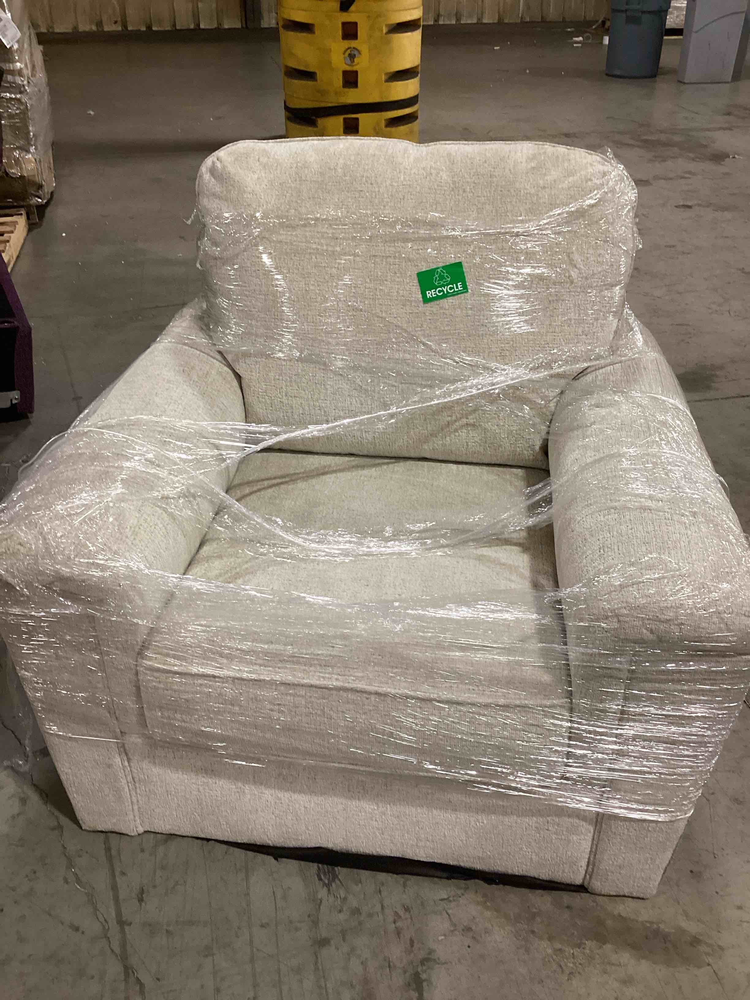 beige upholsterd accent chair 