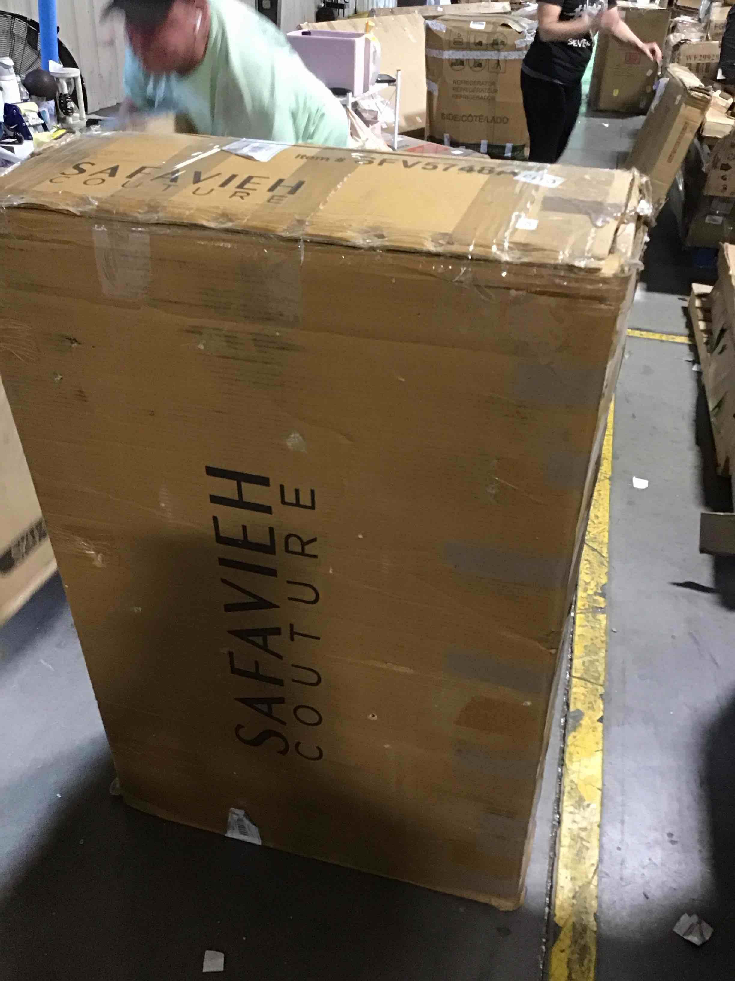https://s3.amazonaws.com/lotting-images-prod/bidfta/GRN6323011_1715366342530.jpeg
